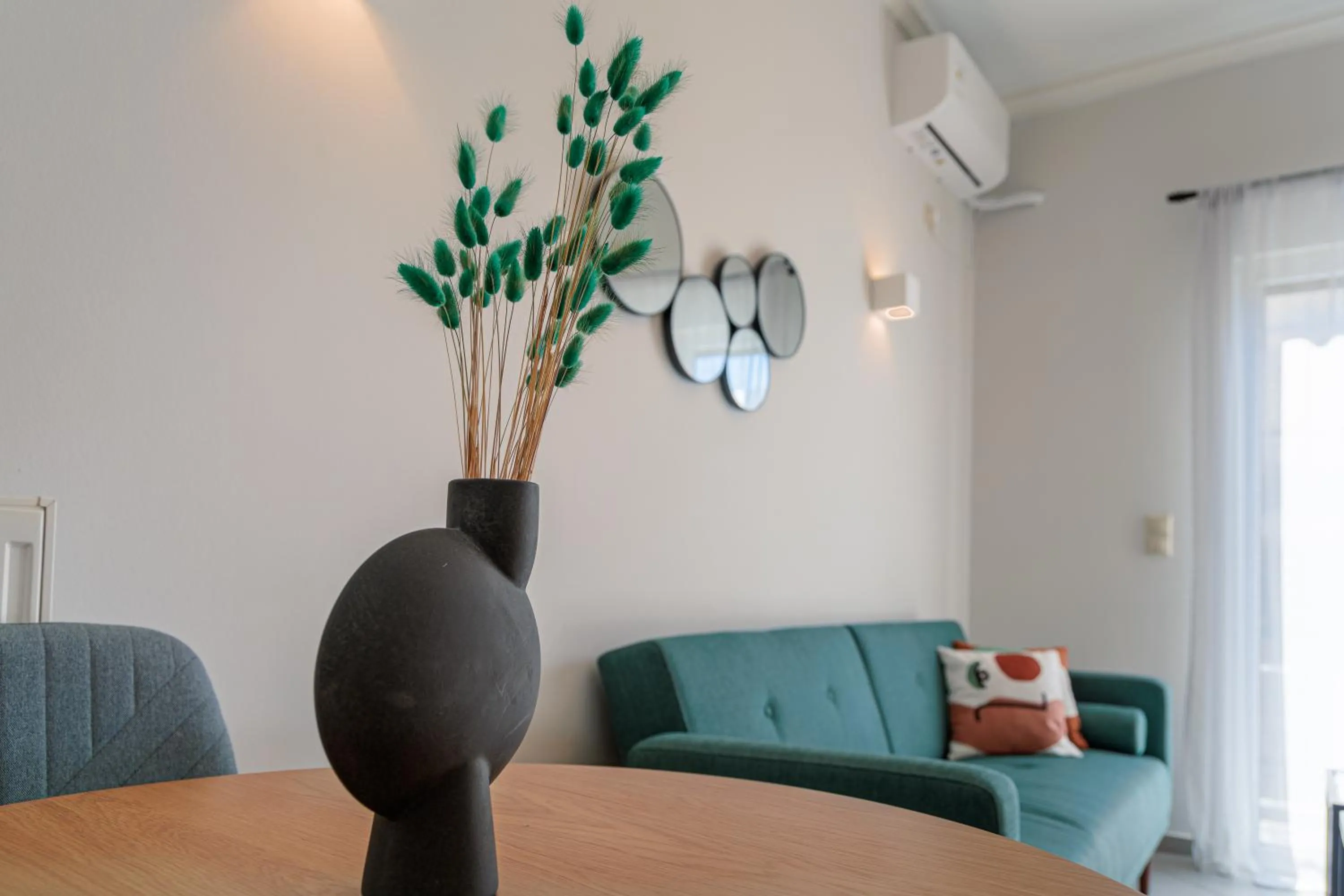 Living room in Sunny & Modern apt for 3 persons