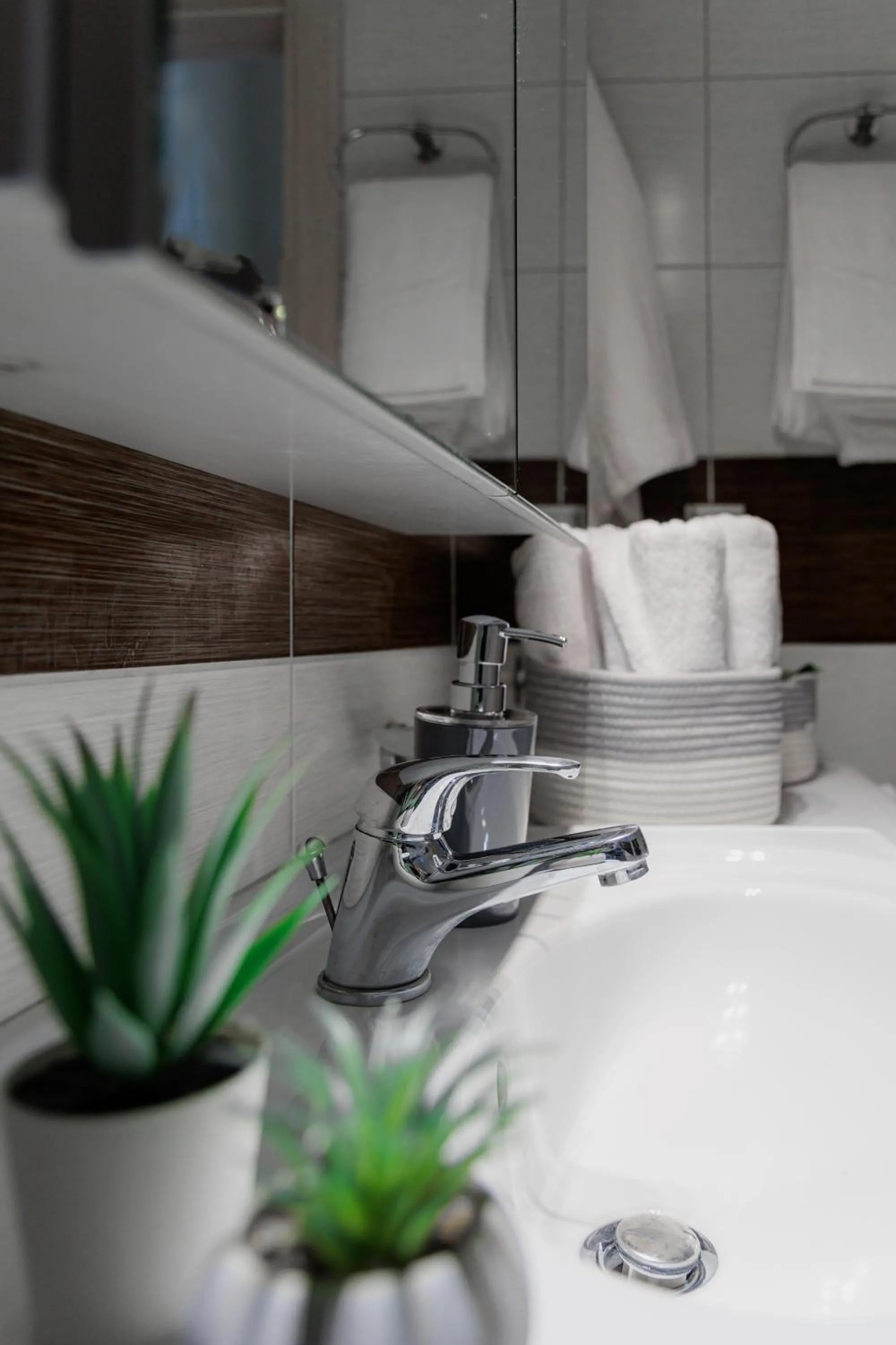 Bathroom in Sunny & Modern apt for 3 persons