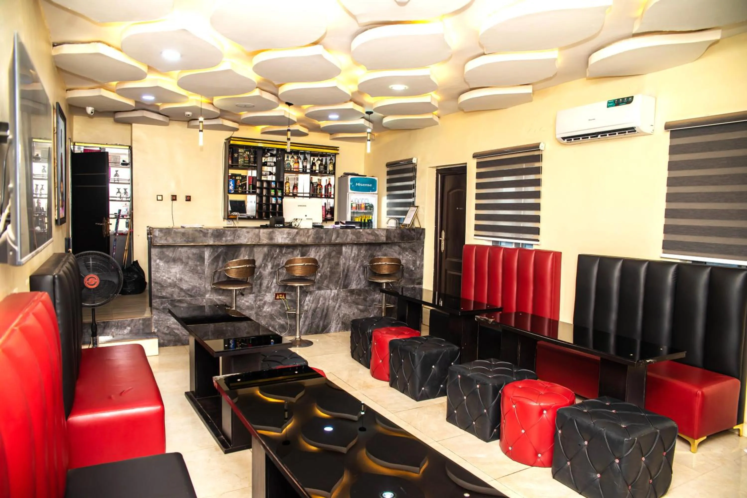 Lounge or bar in Buddiez Hotel & Resort