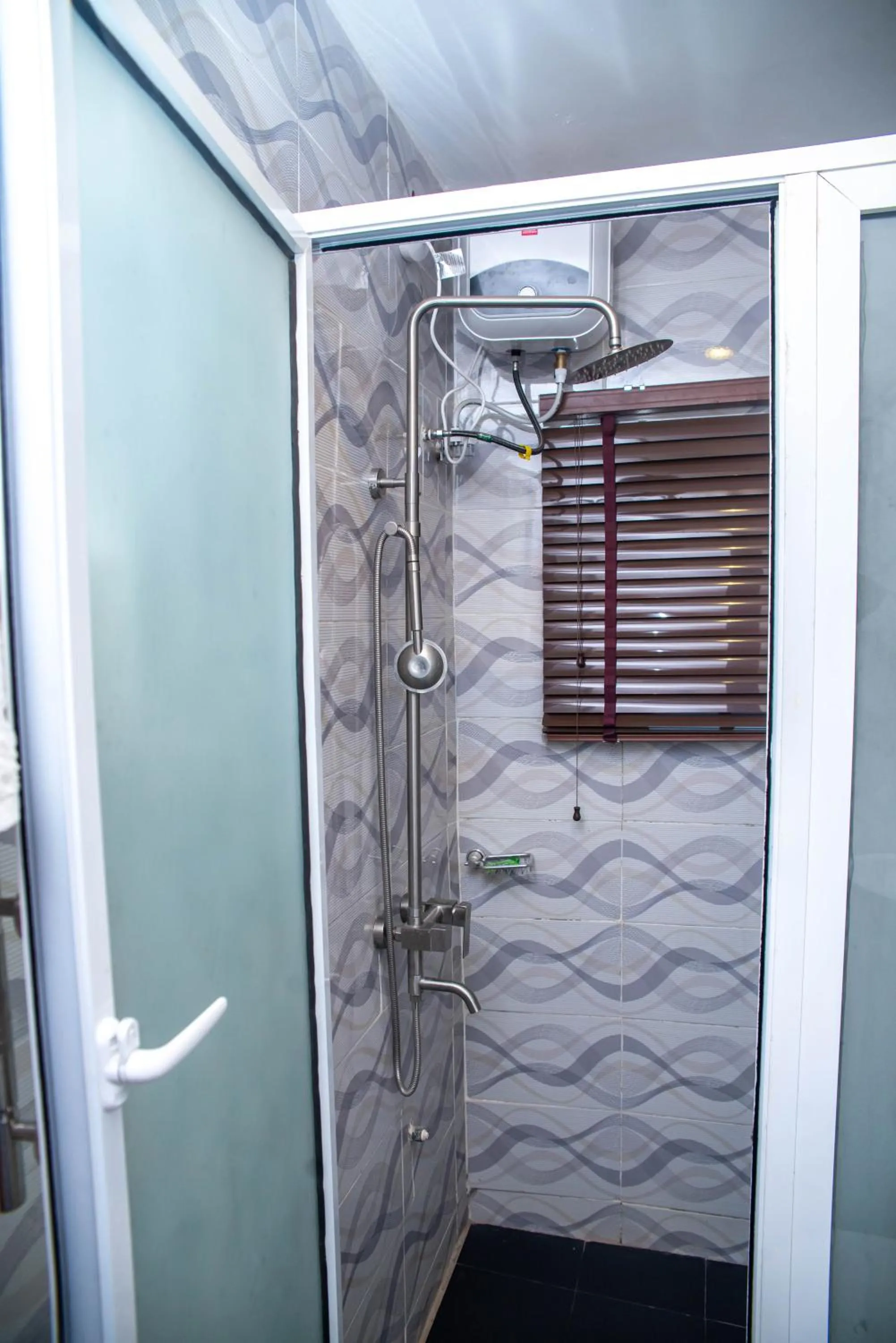 Buddiez Hotel & Resort