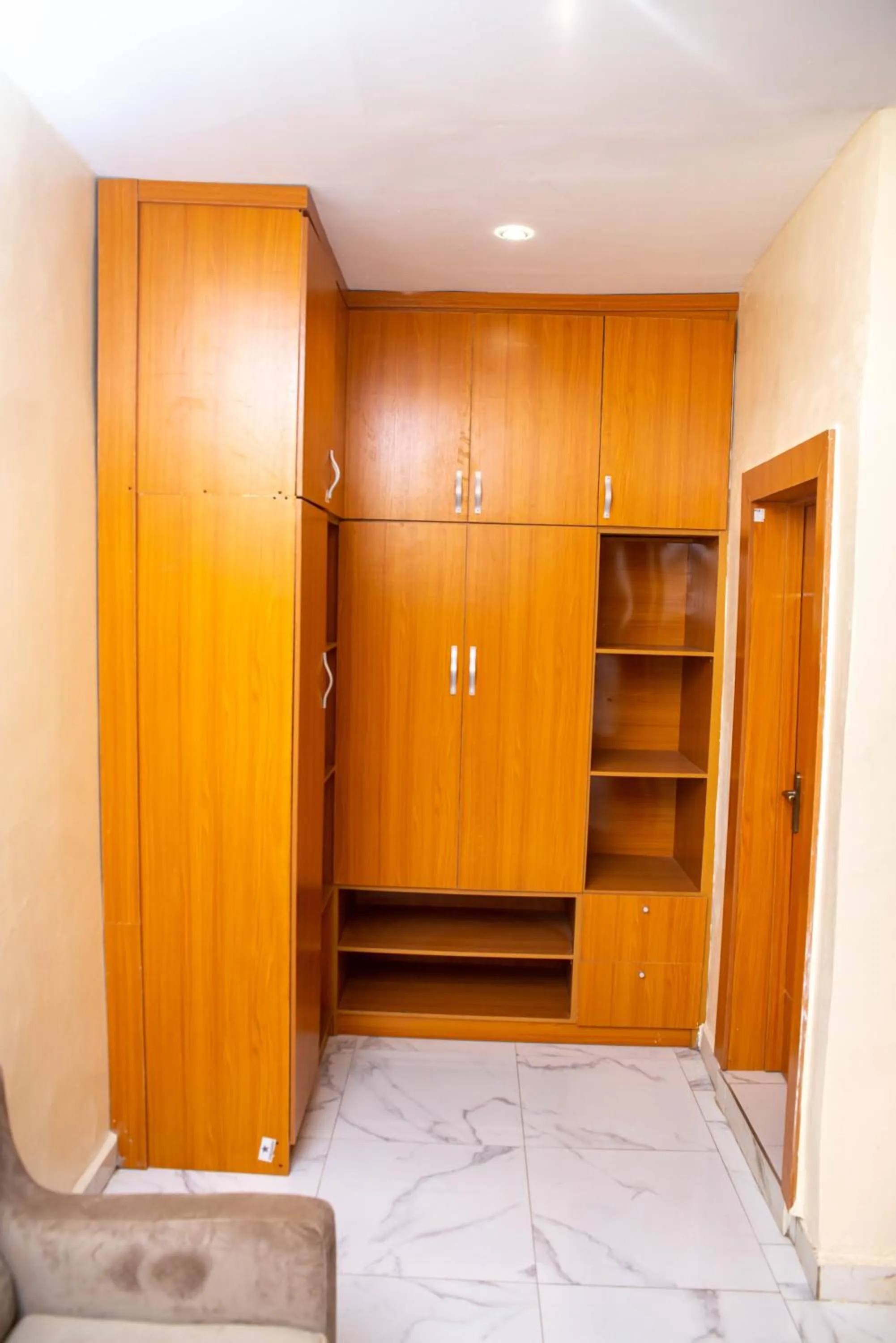 Buddiez Hotel & Resort