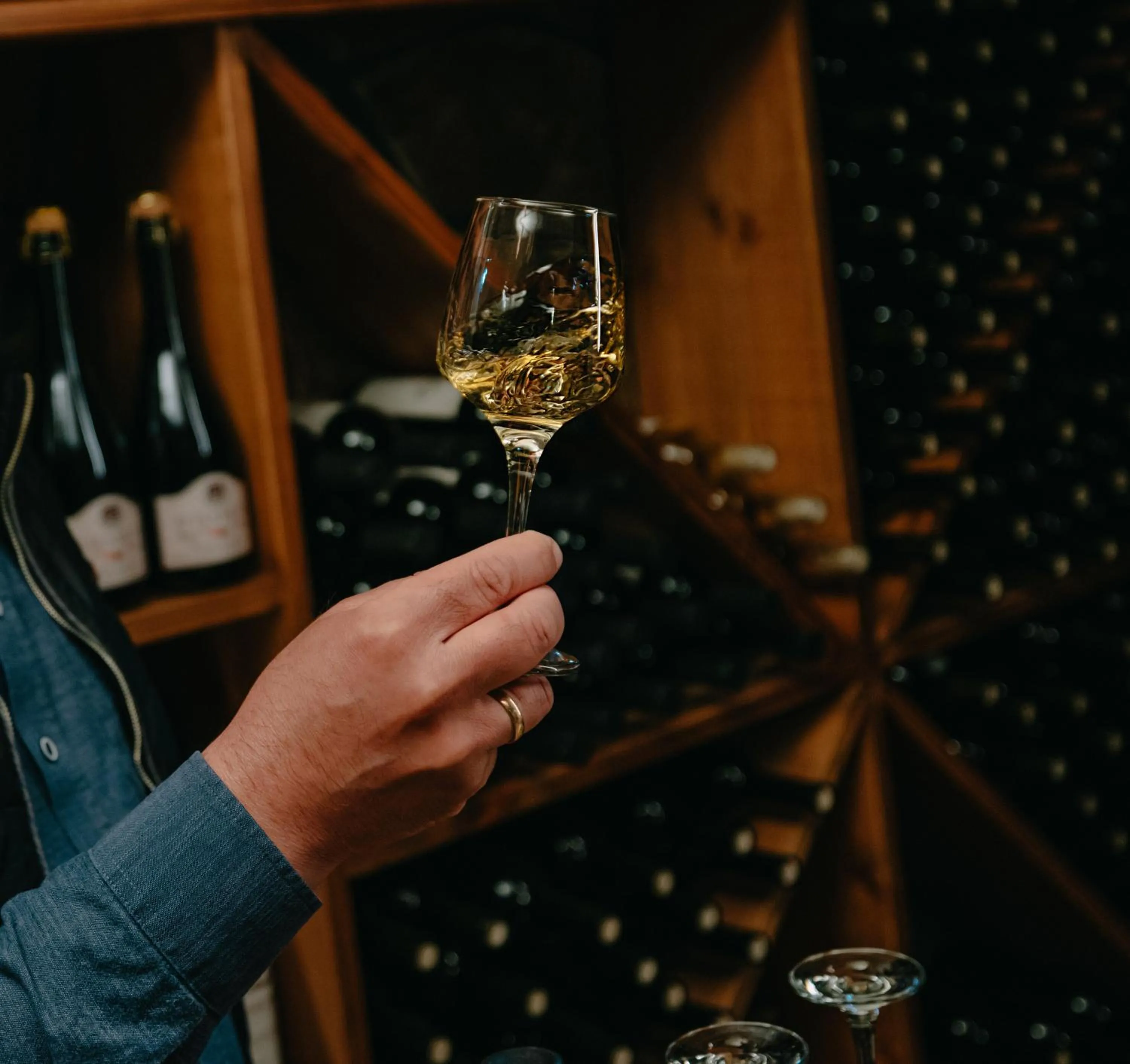 Alcoholic drinks in Chateau Ateni Cottages