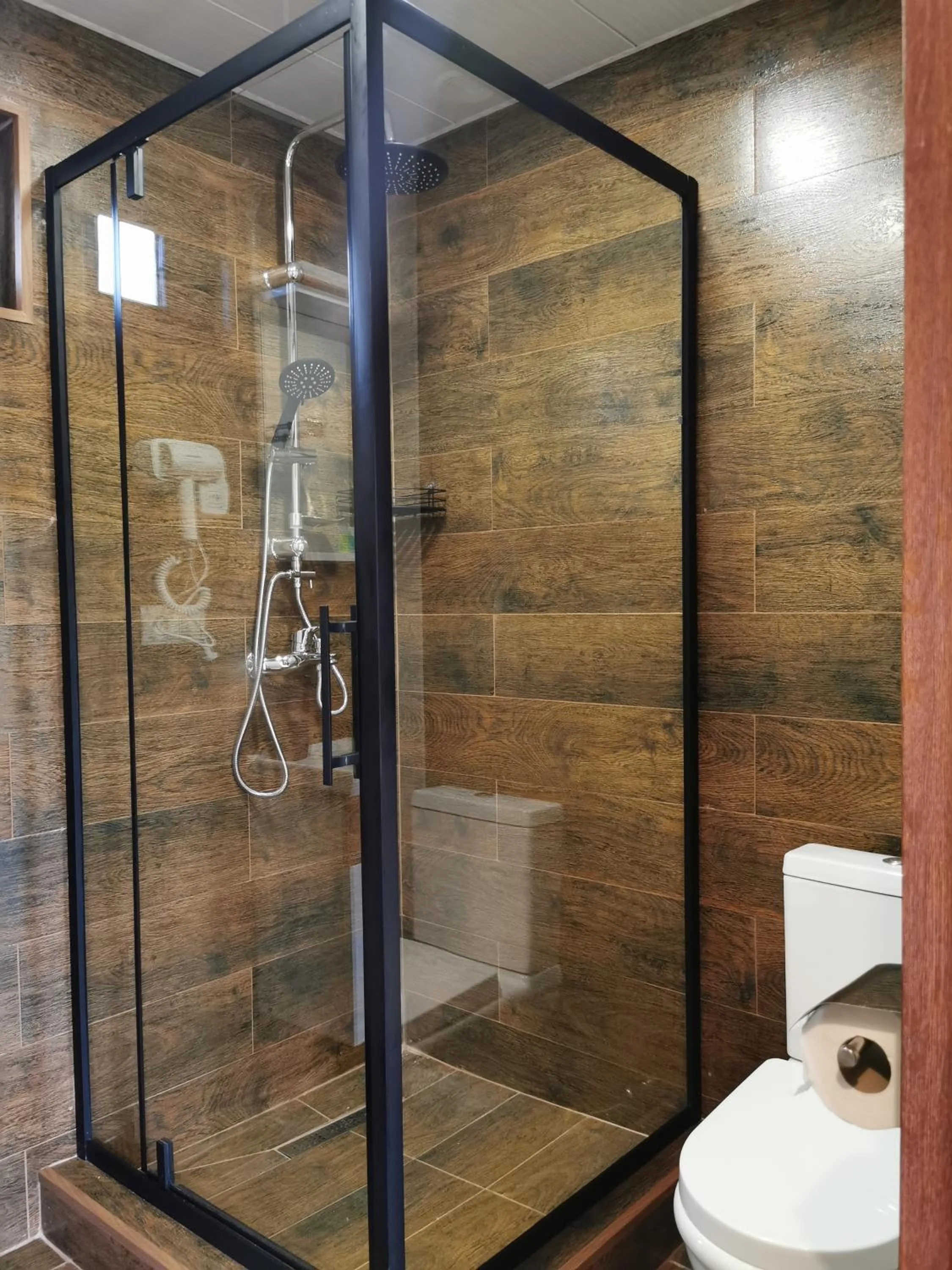 Bathroom in Chateau Ateni Cottages