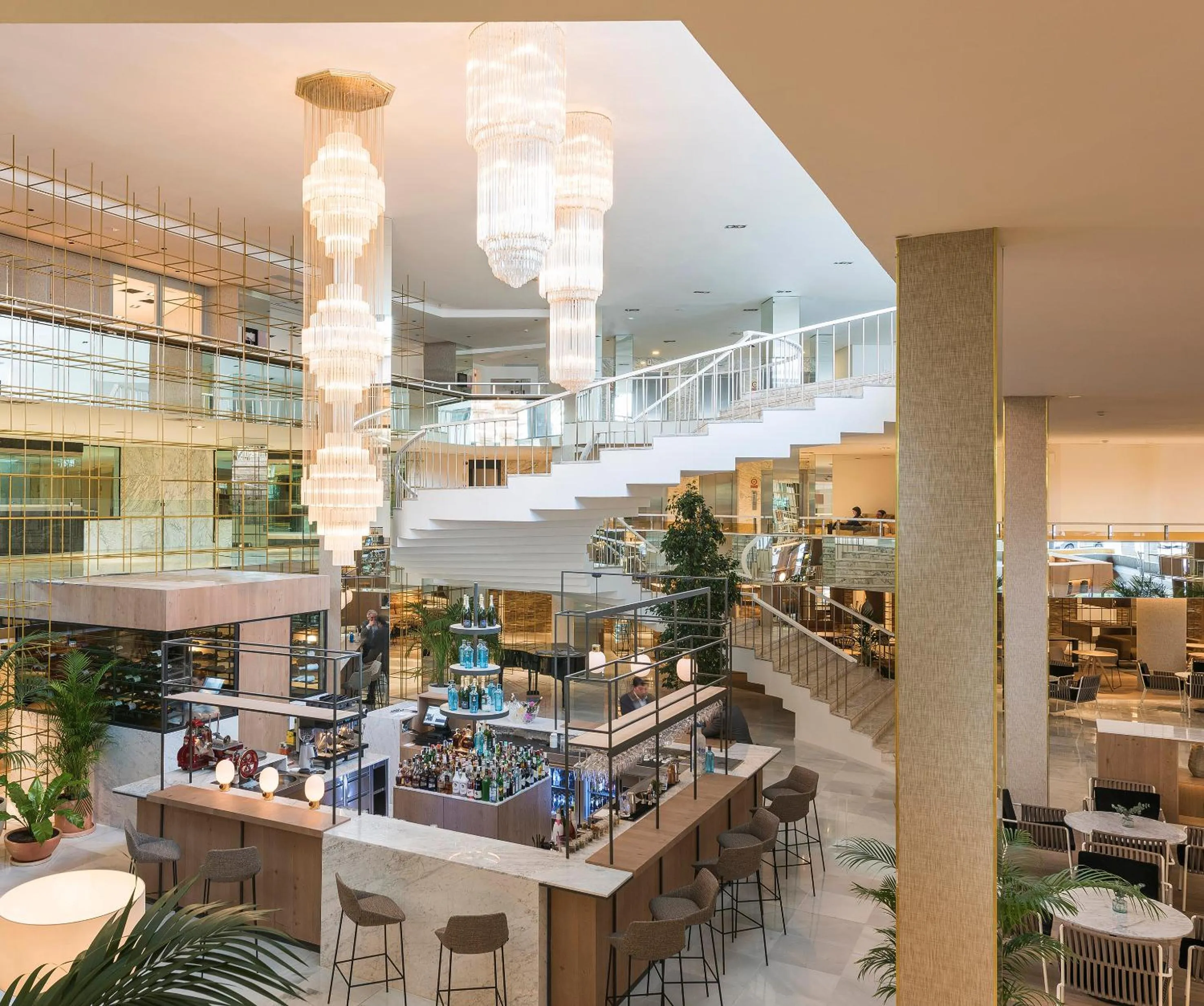 Lounge or bar in Meliá Palma Marina