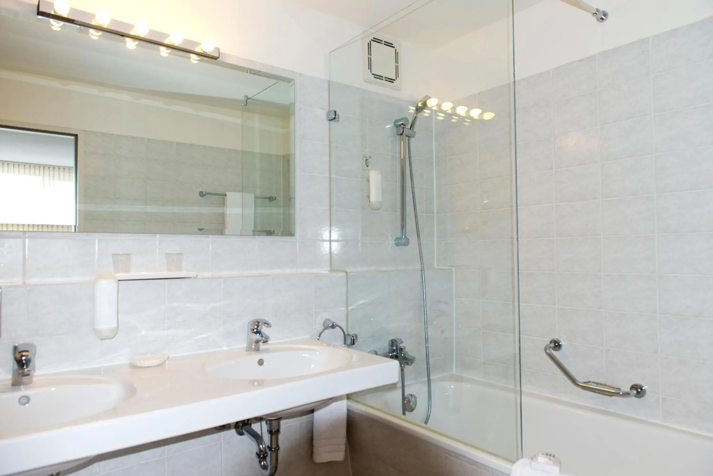 Suite in Wyndham Hannover Atrium Suite in Wyndham Hannover Atrium