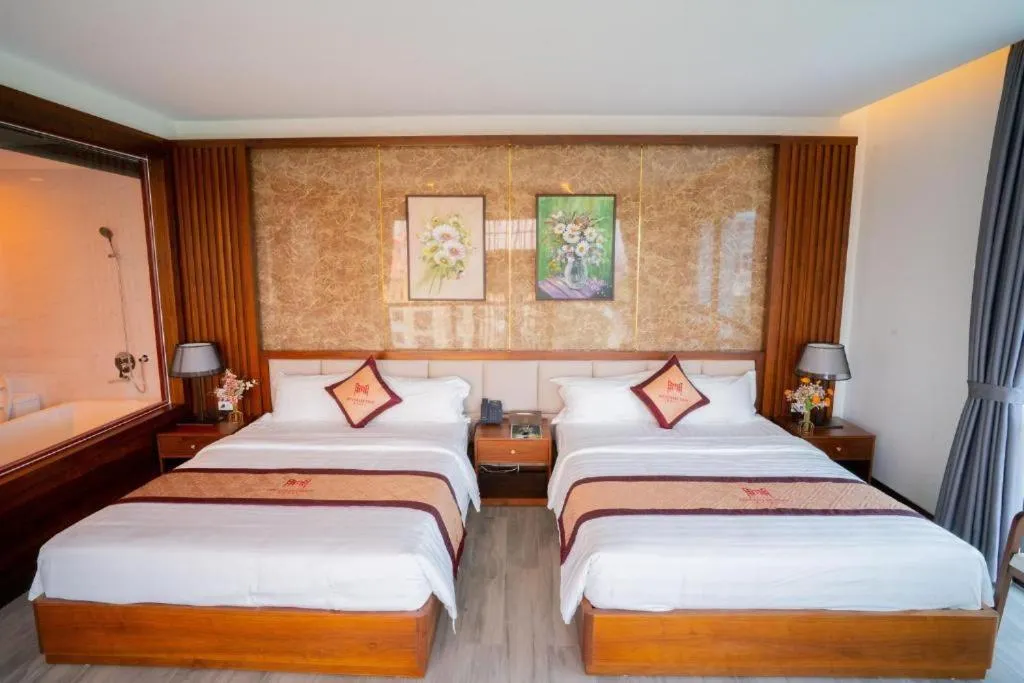 Bedroom, Bed in MT Collection Hotel