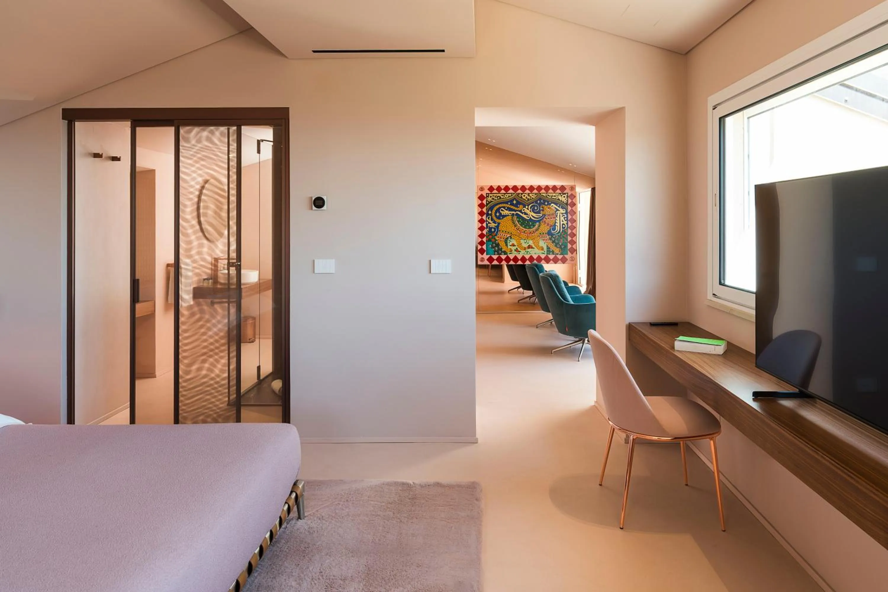 Photo of the whole room, Bed in Taormina Infinity Suites