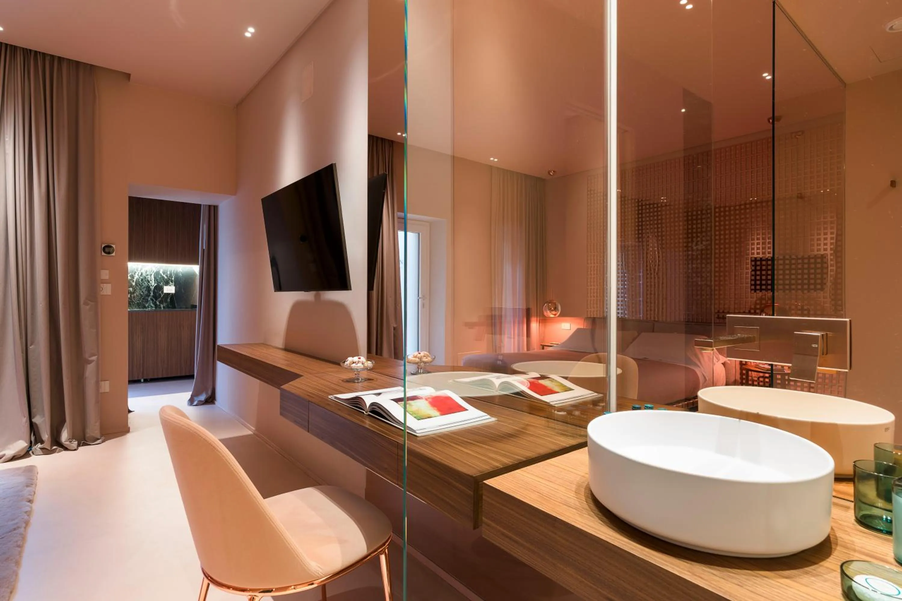 Seating area in Taormina Infinity Suites