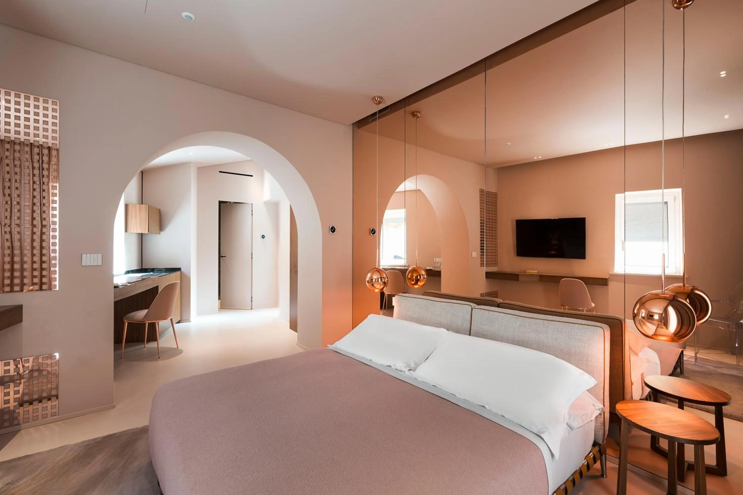 Bed in Taormina Infinity Suites