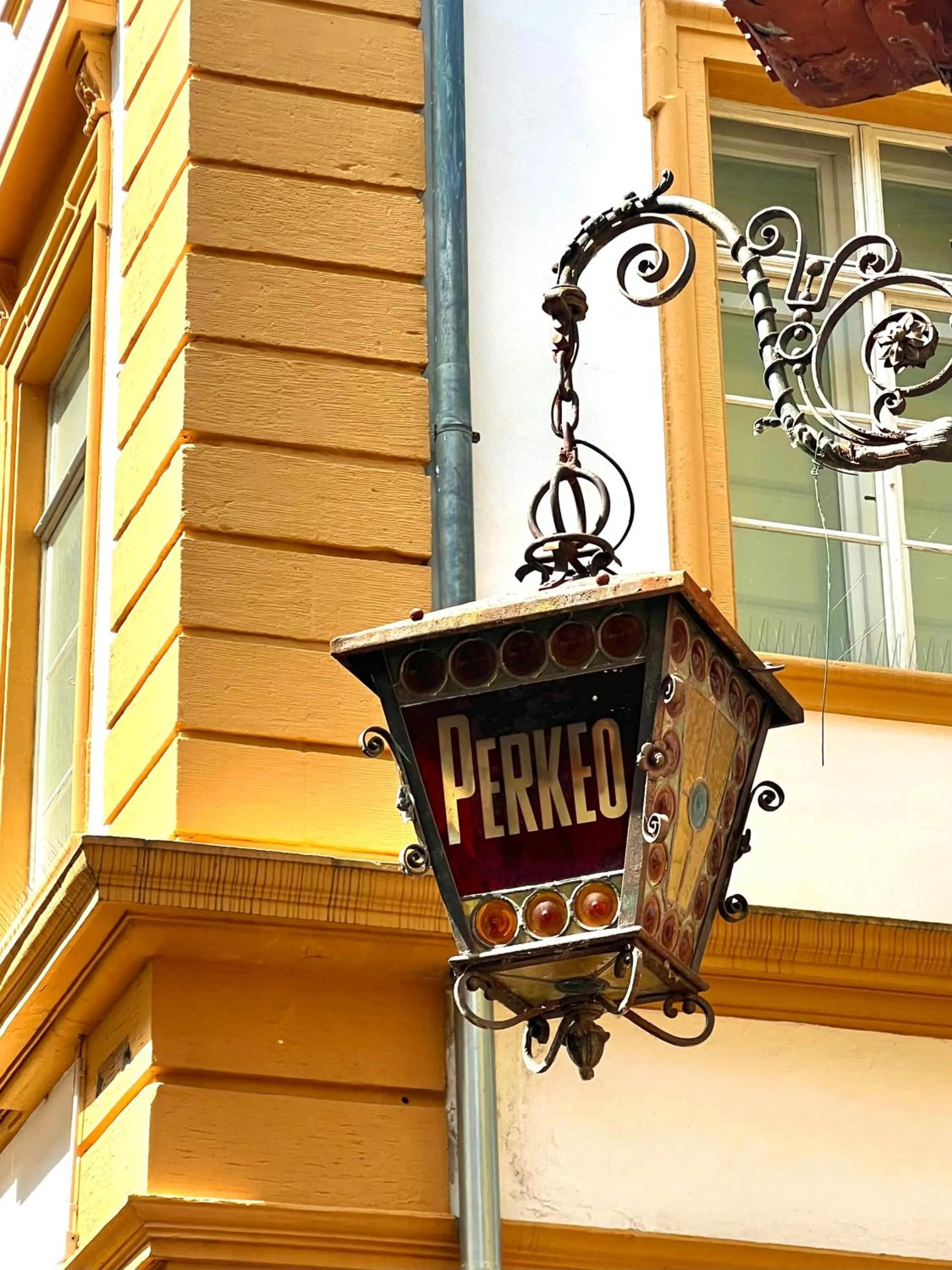 Property building in Hotel Perkeo