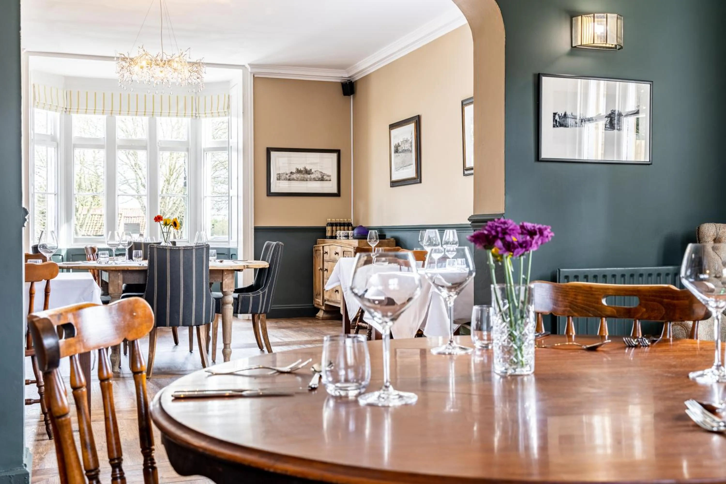 Restaurant/places to eat in The Whichcote Arms