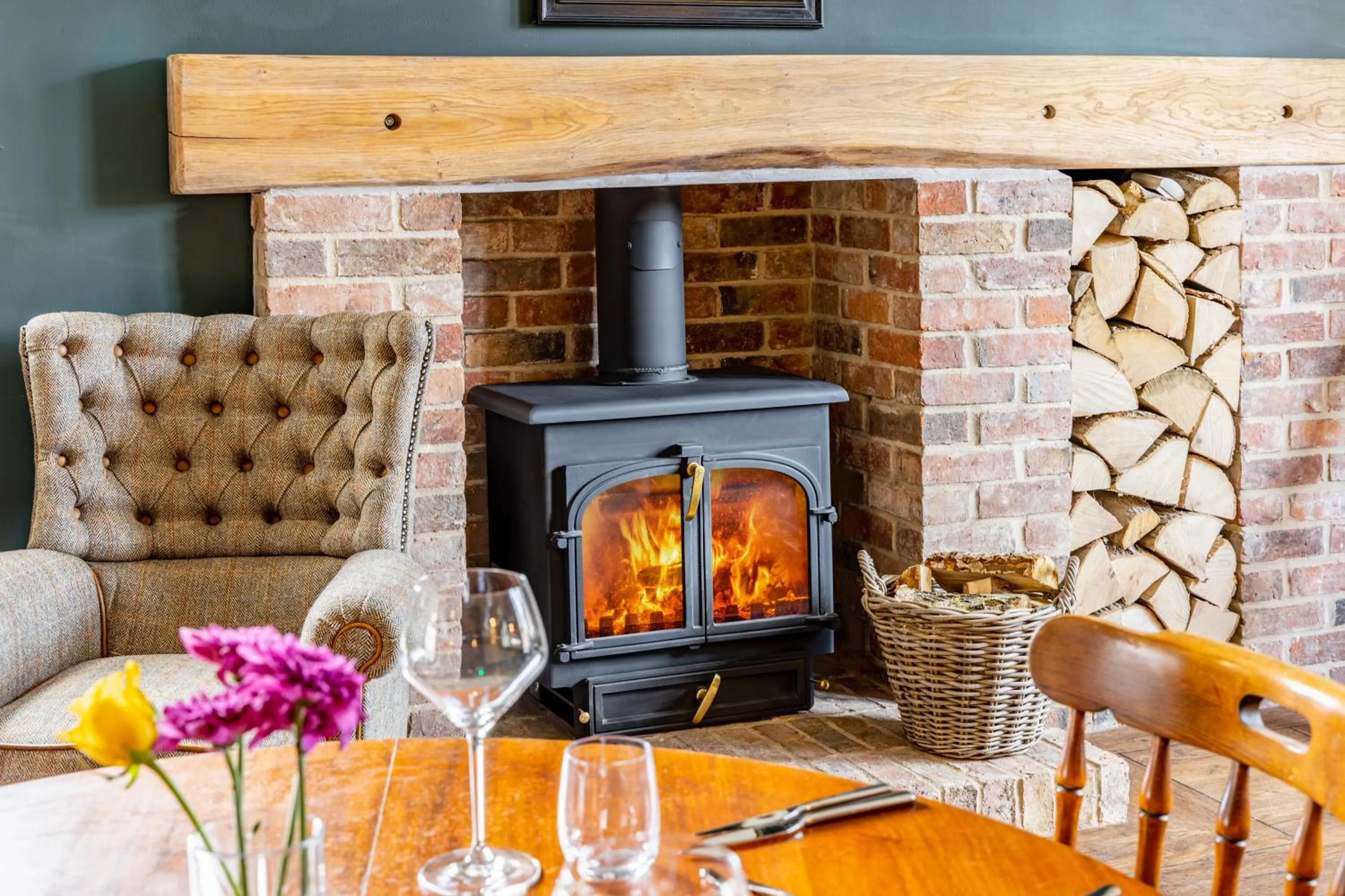 Restaurant/places to eat in The Whichcote Arms