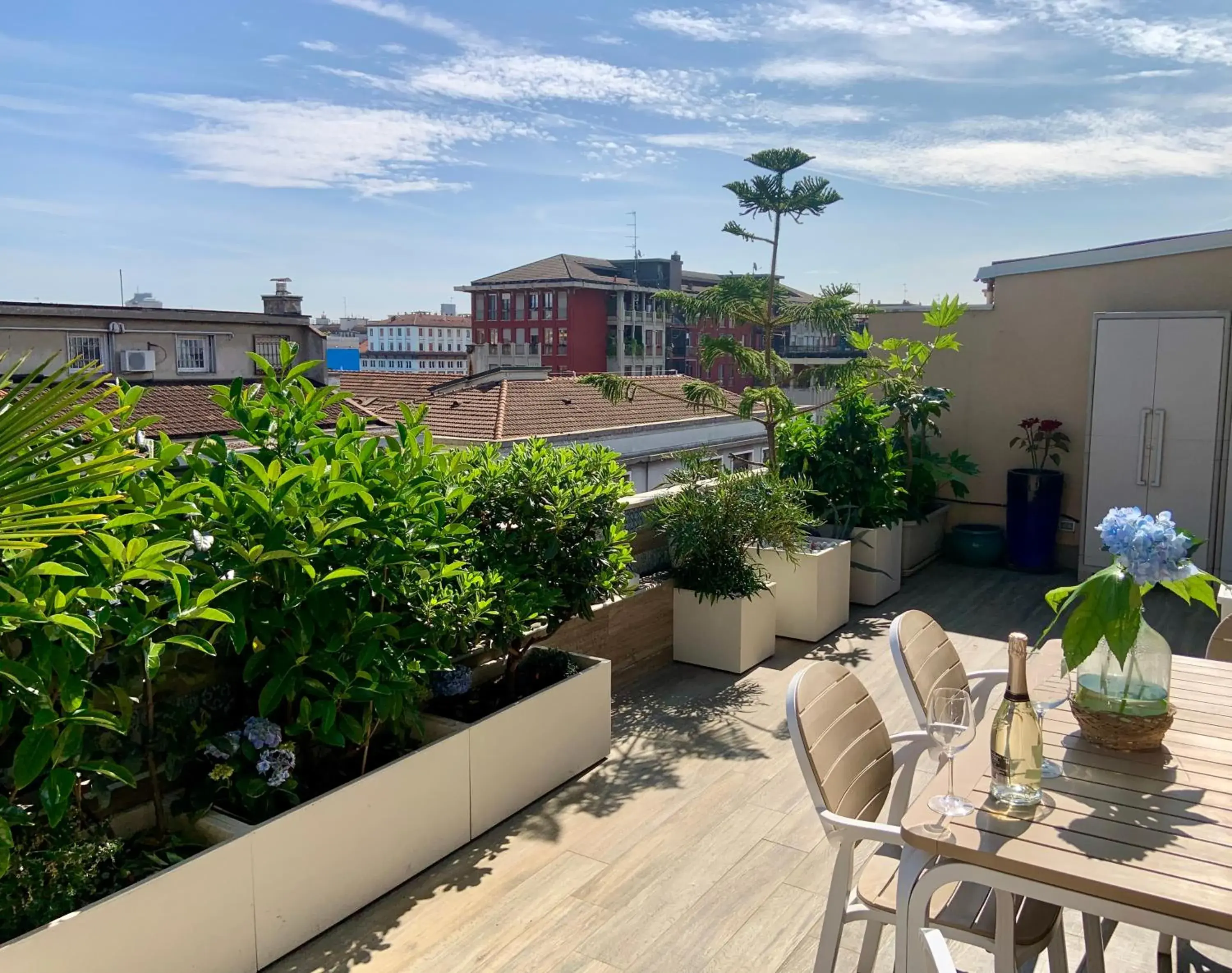 Appartamento con terrazza in zona Navigli - Tortona Appartamento con terrazza in zona Navigli - Tortona