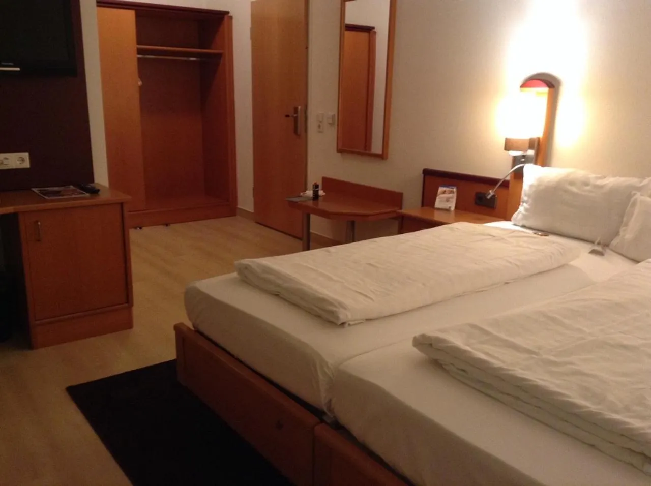 Bedroom, Bed in Akzent Hotel-Restaurant Albert