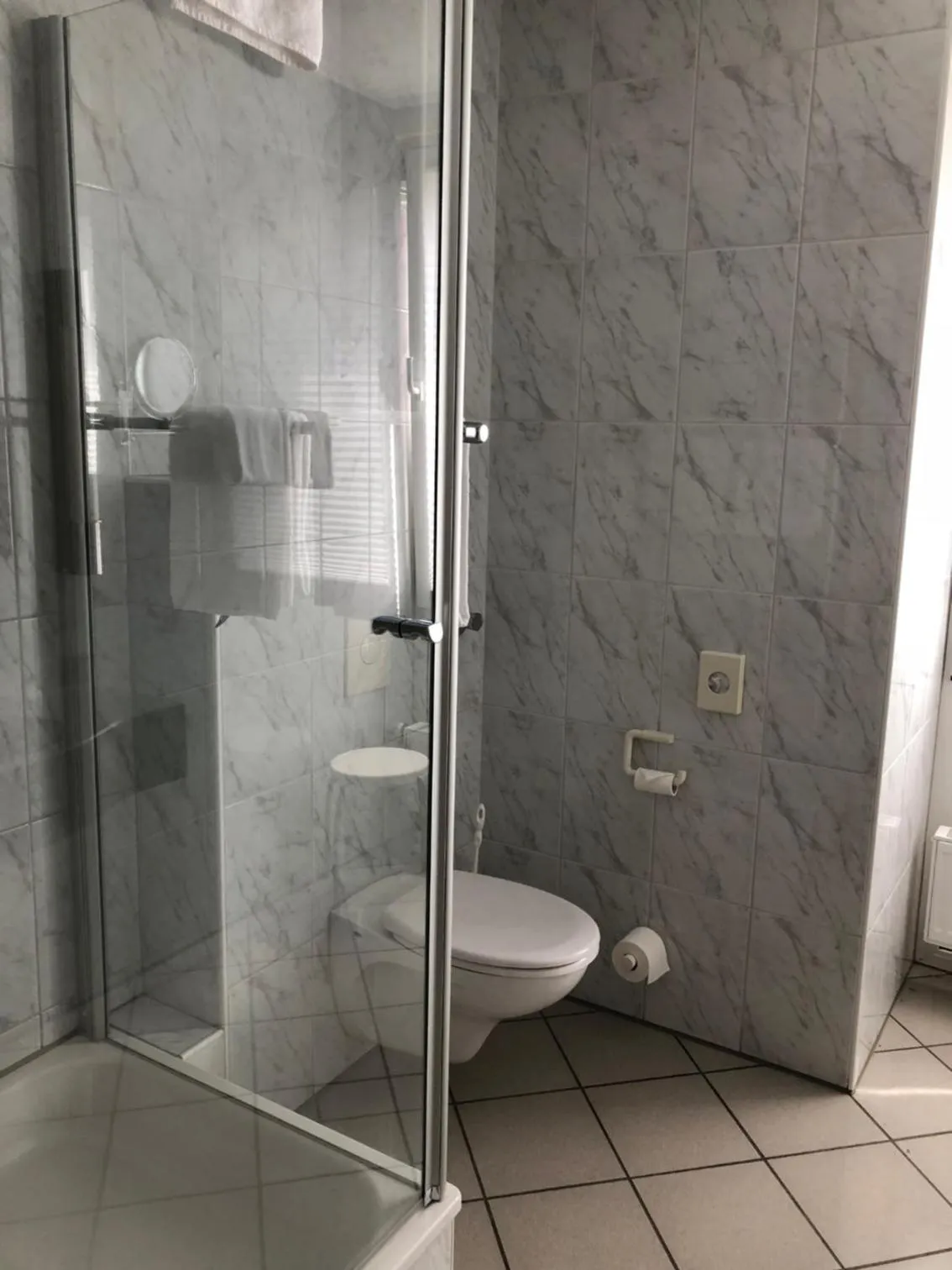 Bathroom in Akzent Hotel-Restaurant Albert