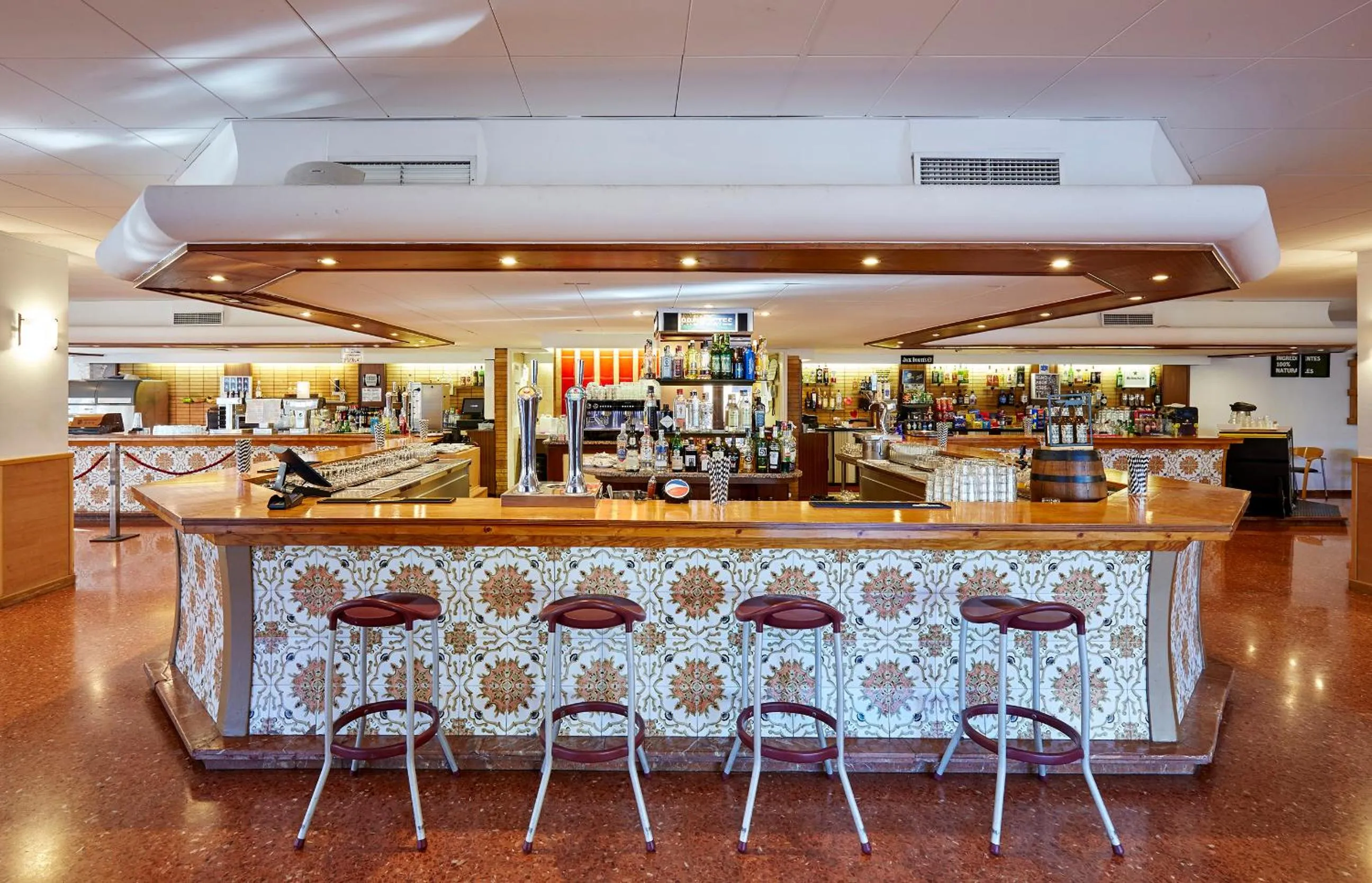 Property building in Hotel Samba