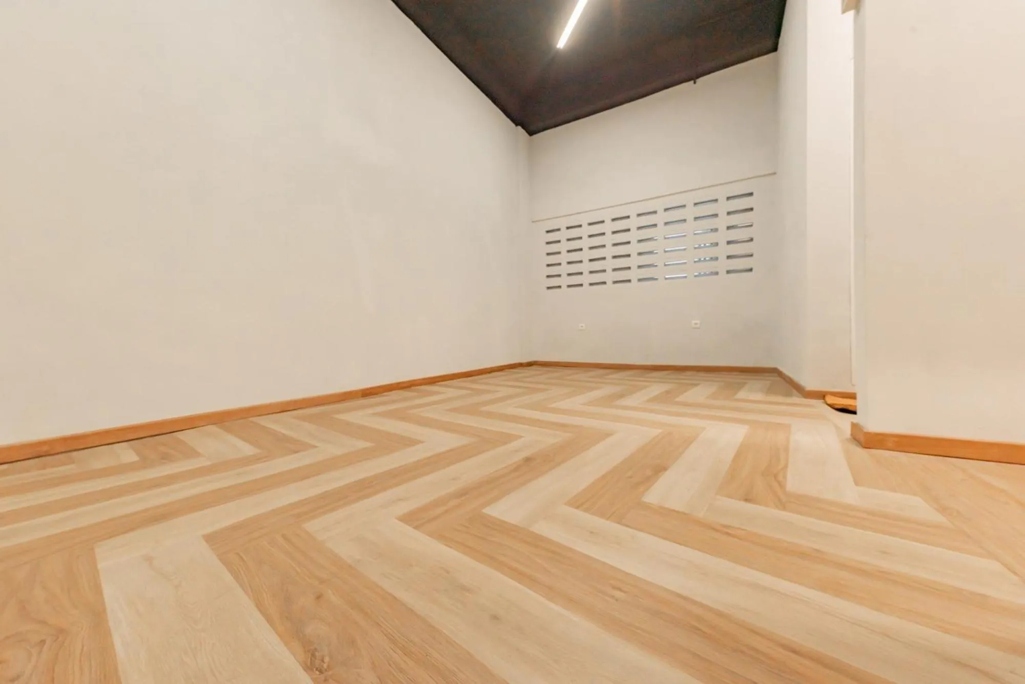 Property building in Urbanview Hotel The Tang Balikpapan by RedDoorz