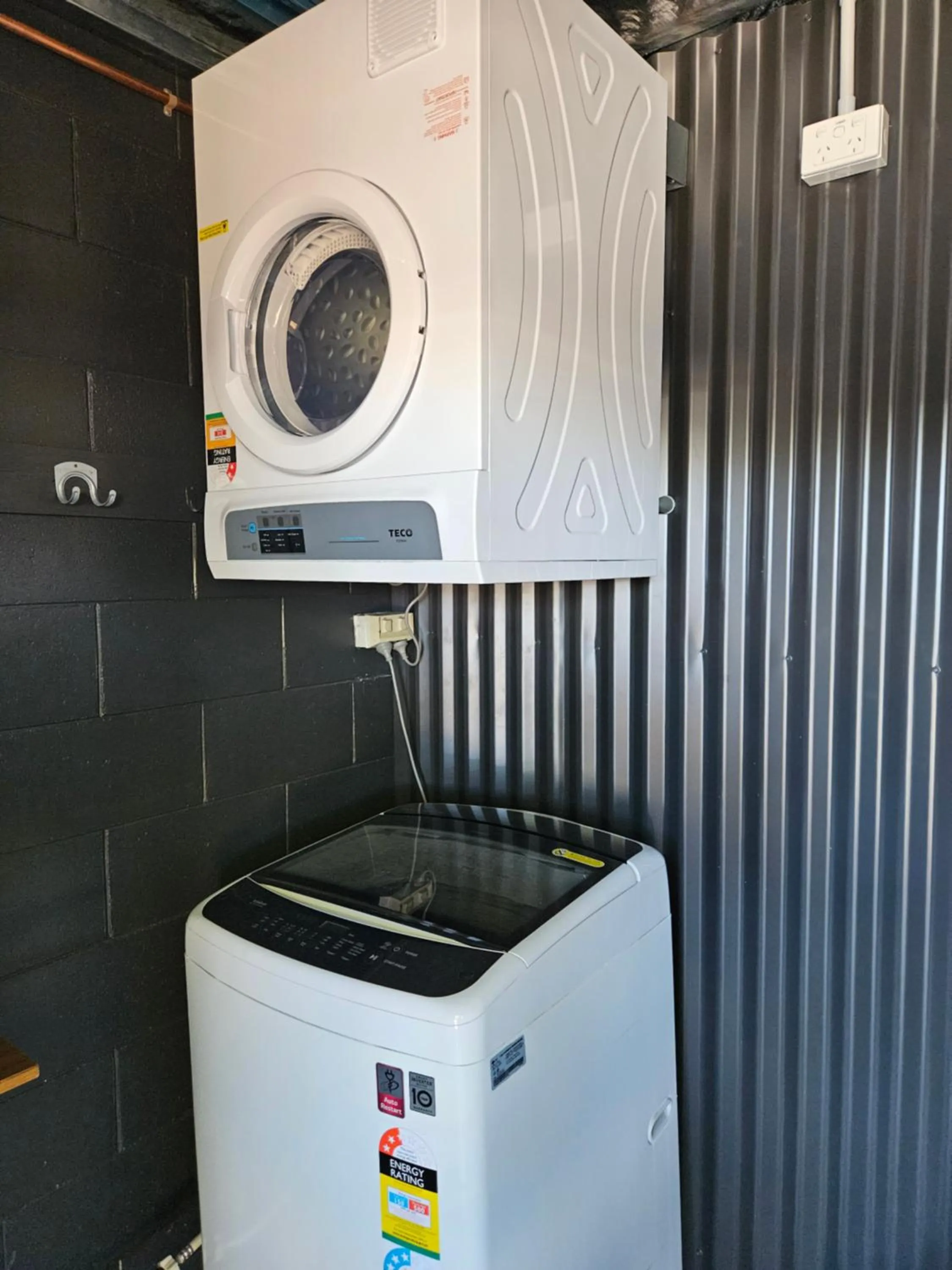 laundry in Leeton Centre Motel