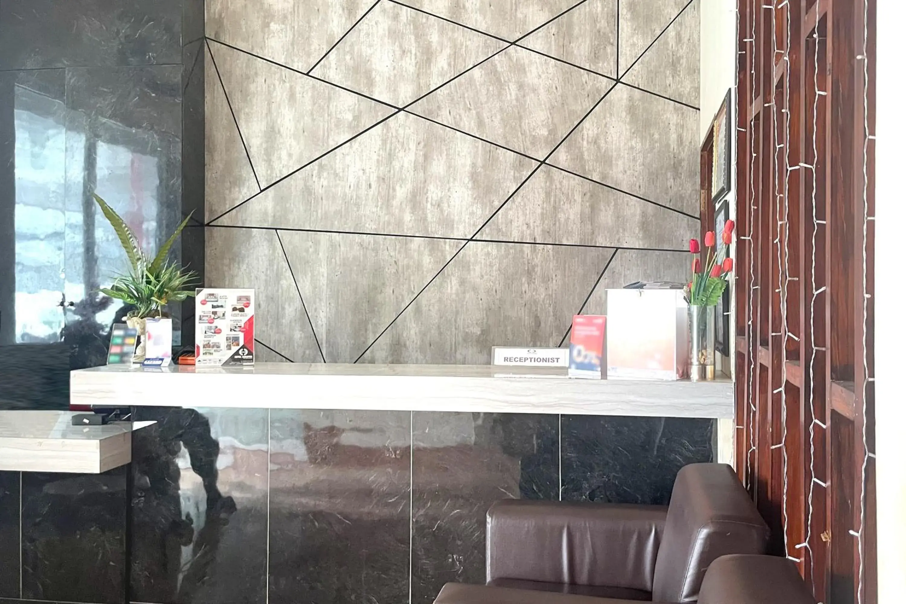 Lobby or reception in Urbanview Hotel Harapan Palopo Lobby or reception in Urbanview Hotel Harapan Palopo