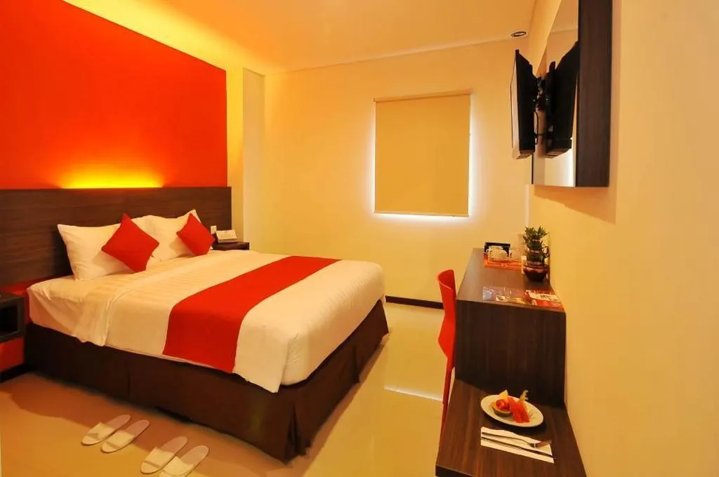 Bedroom, Bed in Pratama Hotel & Convention Mataram