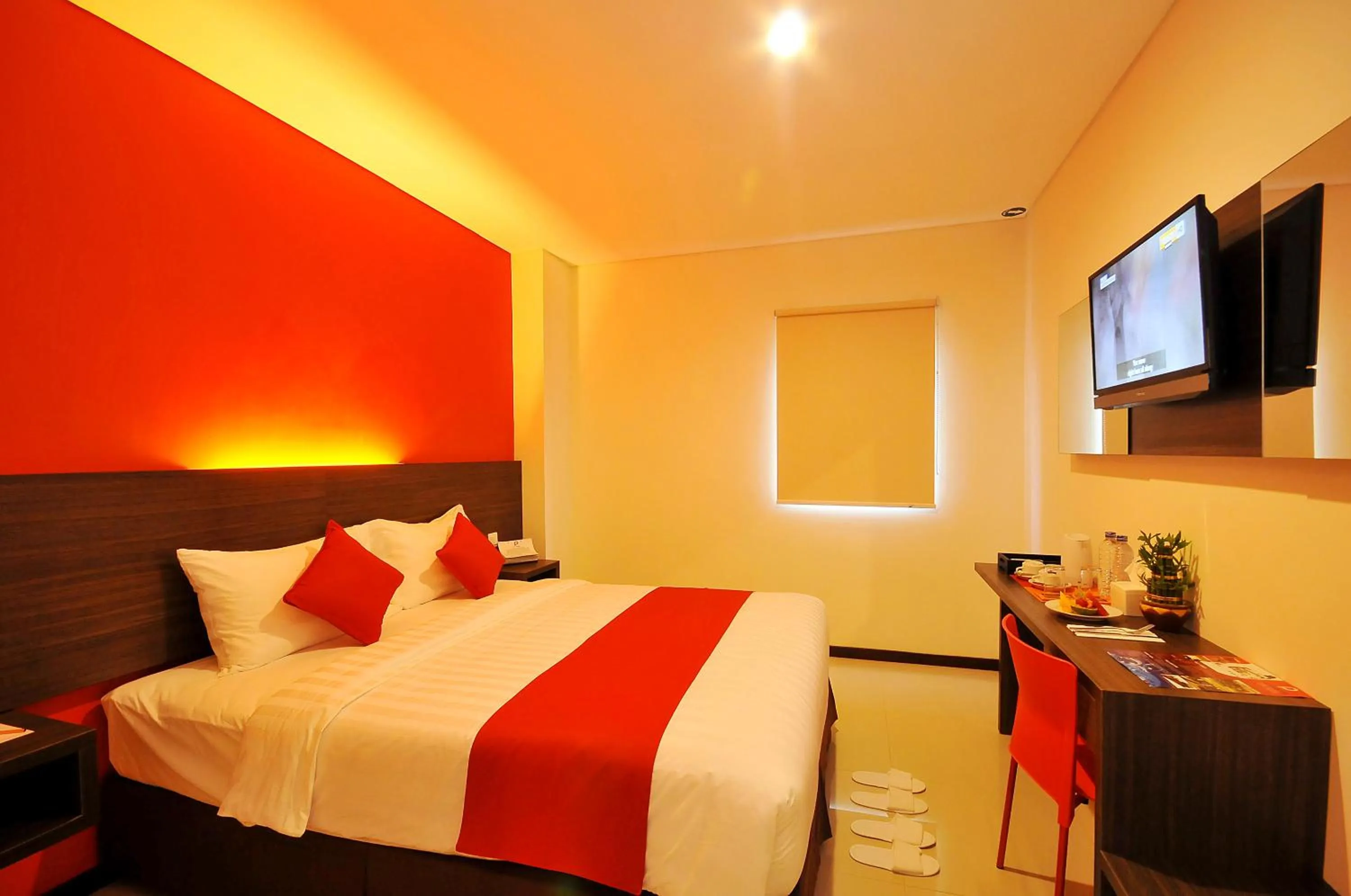 Bed in Pratama Hotel & Convention Mataram