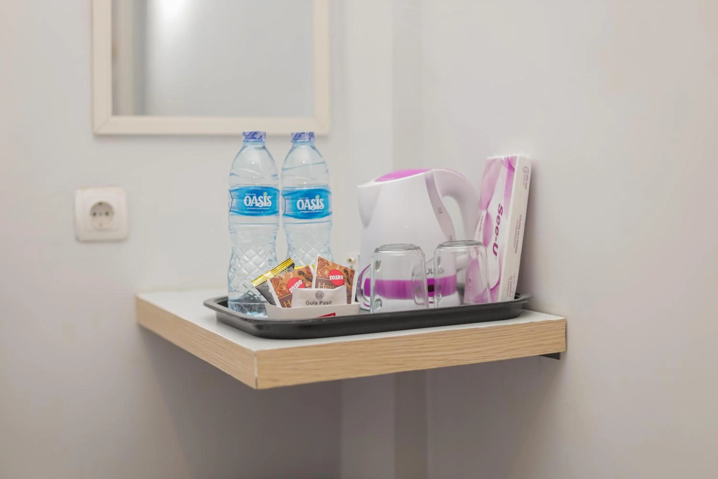 Drinks in RedDoorz @ Gedangan Sidoarjo