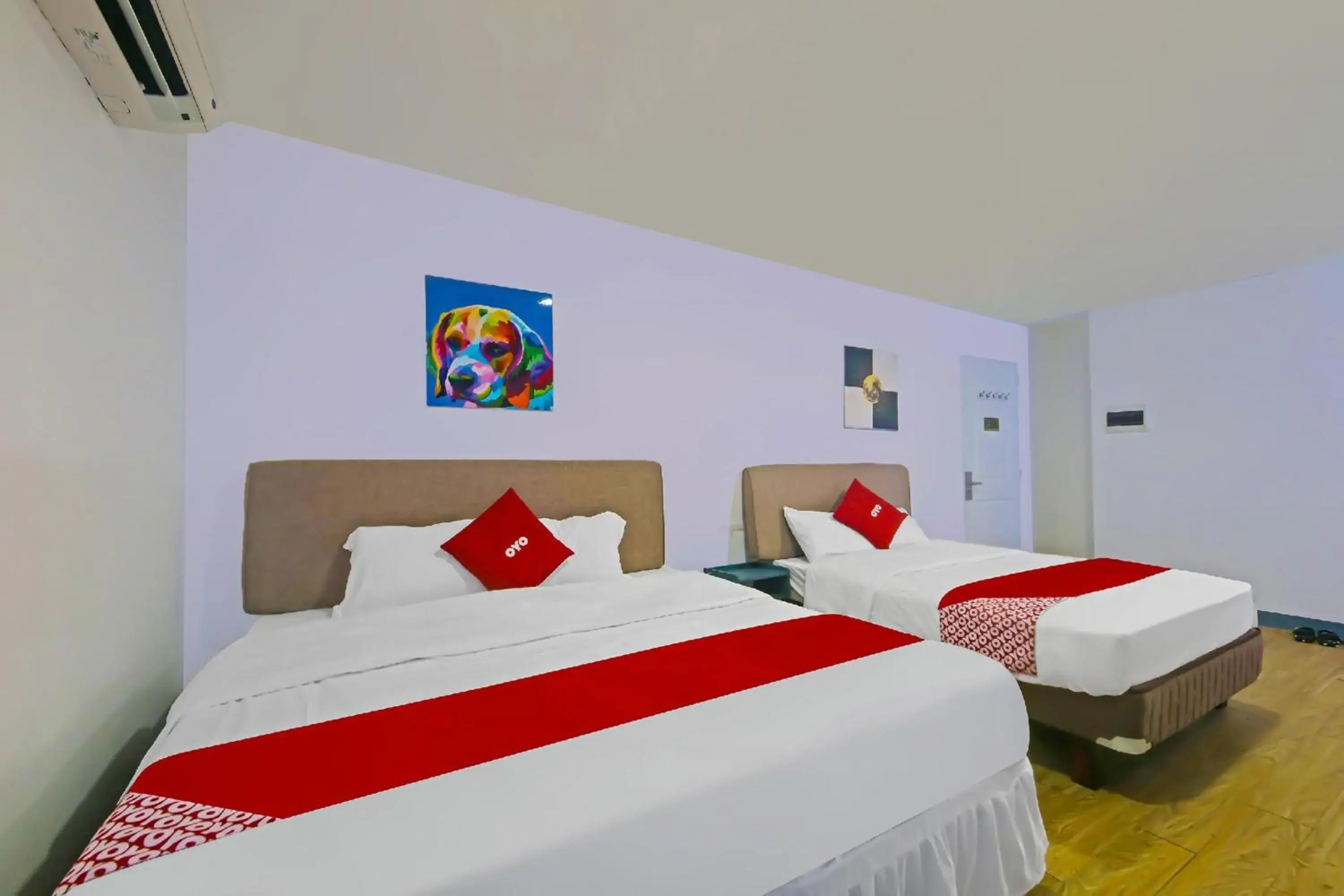 Bedroom, Bed in Loveness Apartelle Bedroom, Bed in Loveness Apartelle