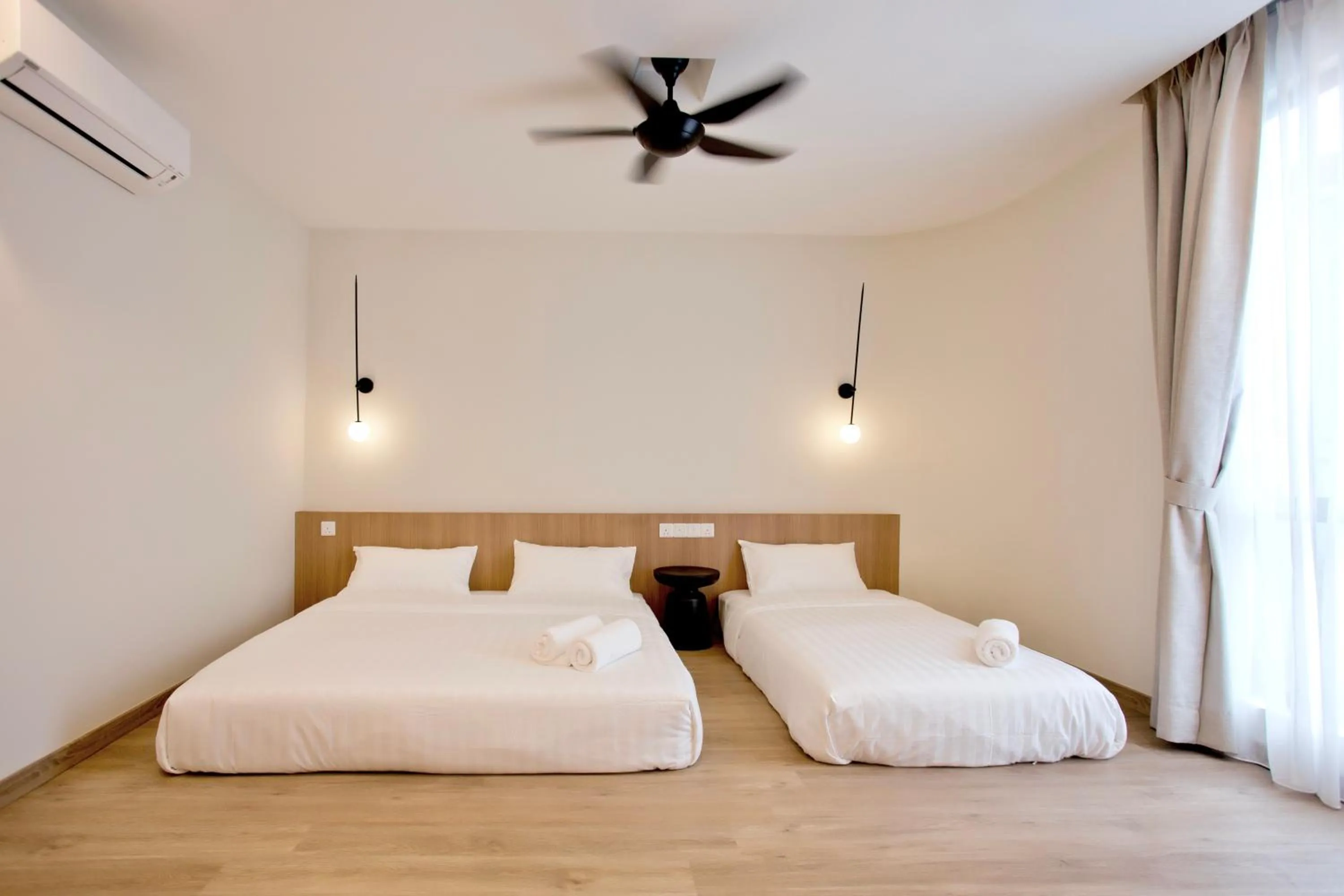 Bedroom, Bed in Codrington House - Boutique Apartments