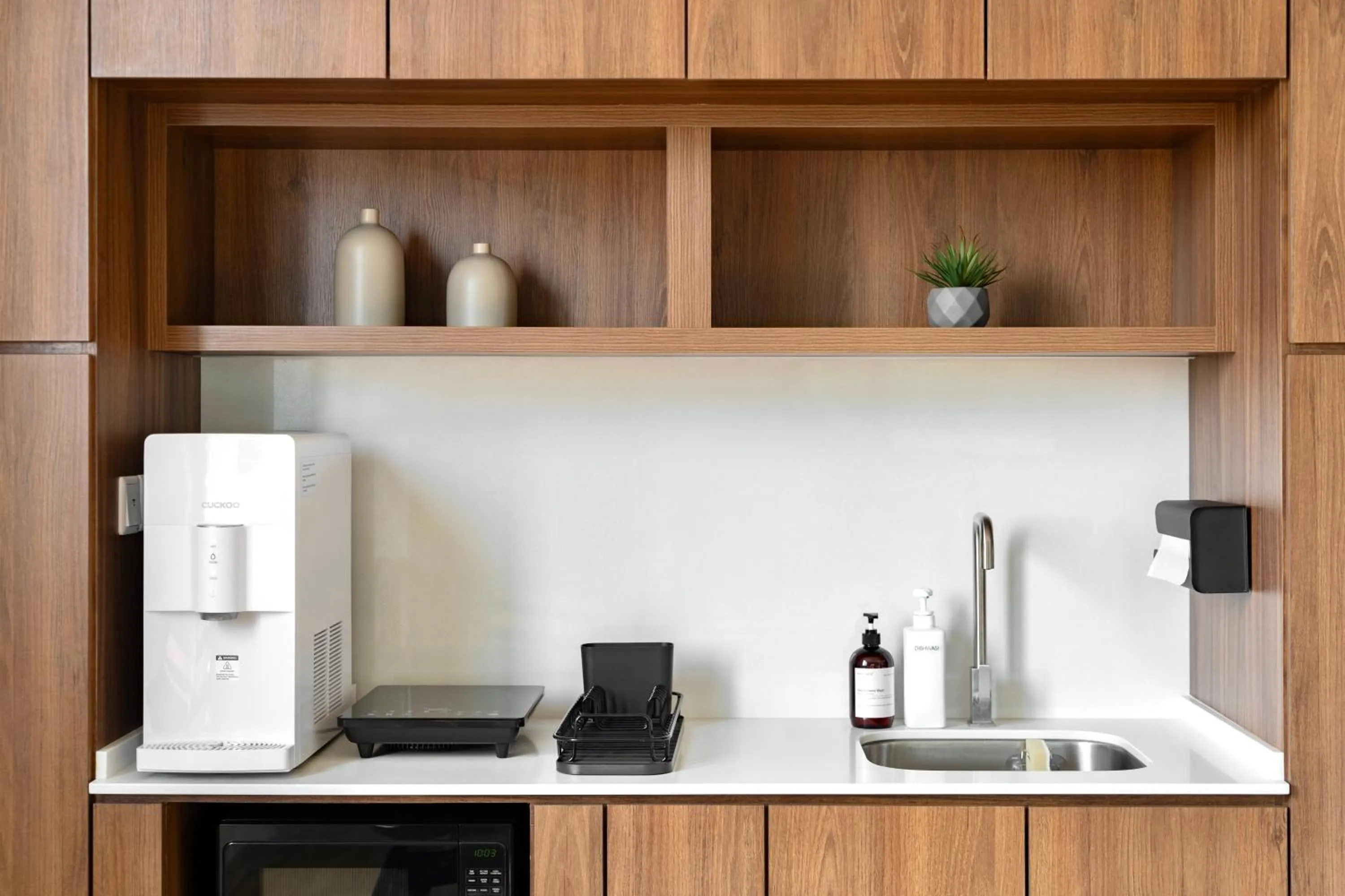 Kitchen or kitchenette in Codrington House - Boutique Apartments