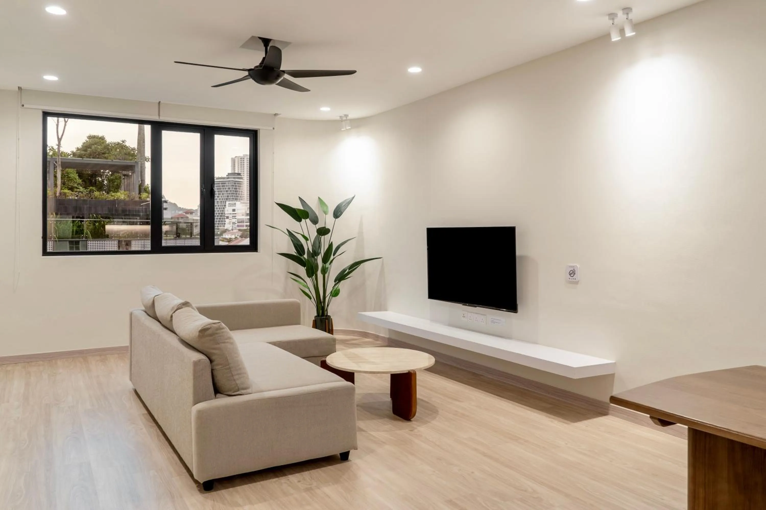 TV and multimedia in Codrington House - Boutique Apartments