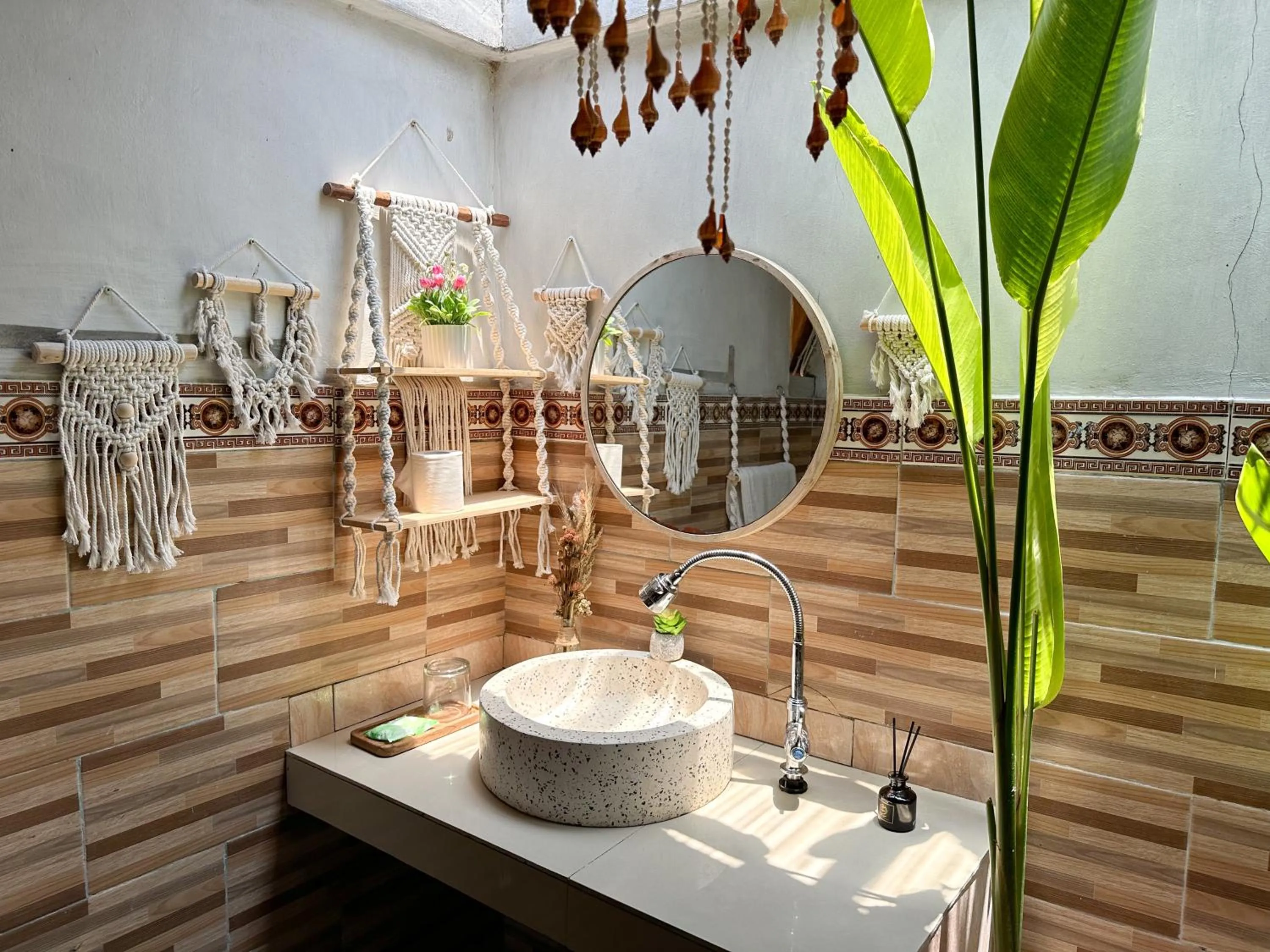 Sunset Hill Penida Resort