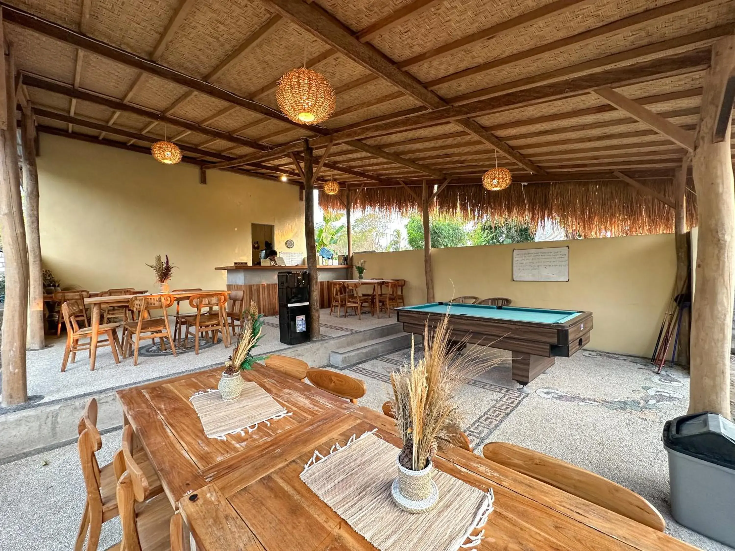 Restaurant/places to eat in Sunset Hill Penida Resort Restaurant/places to eat in Sunset Hill Penida Resort