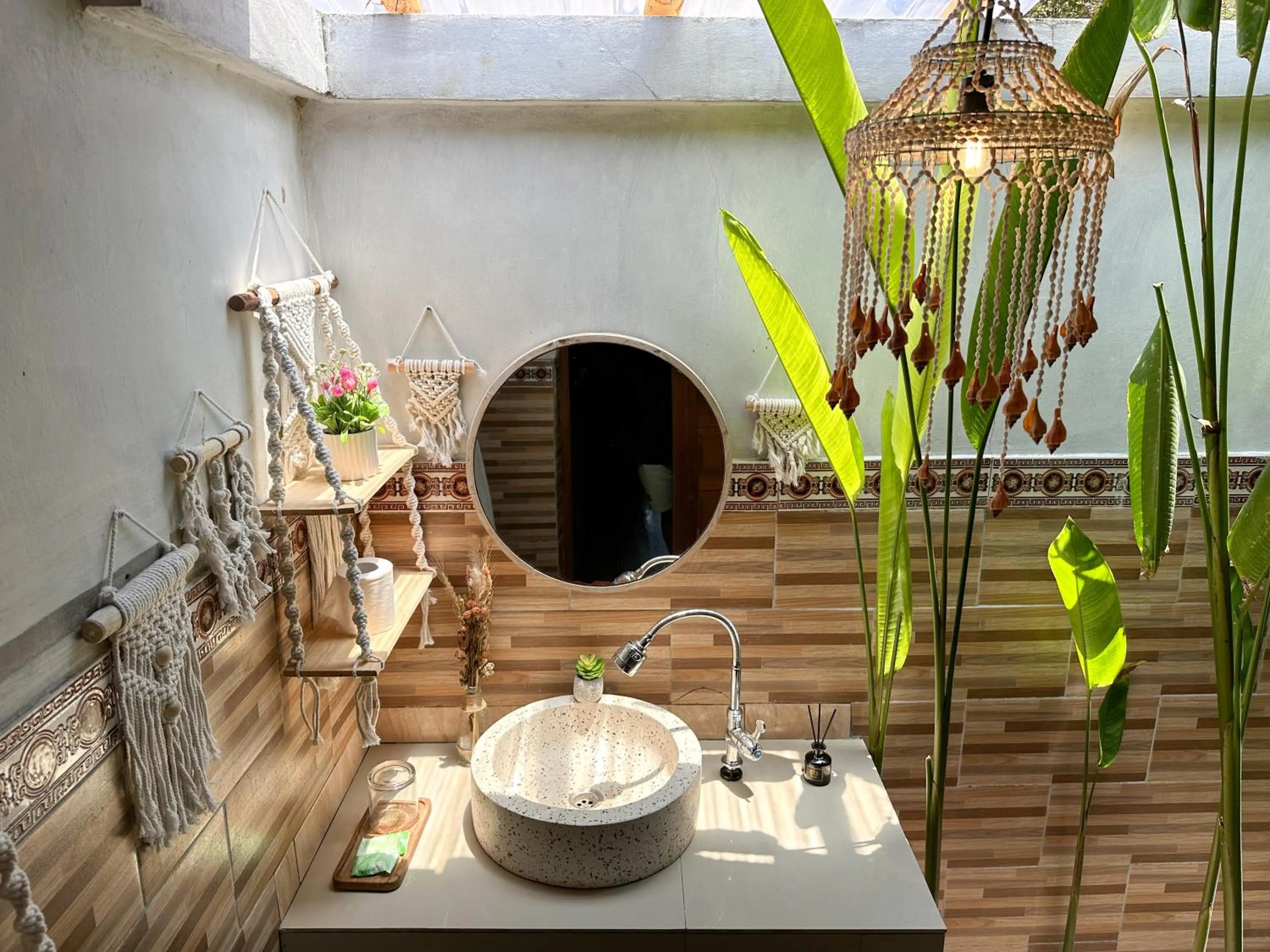 Sunset Hill Penida Resort