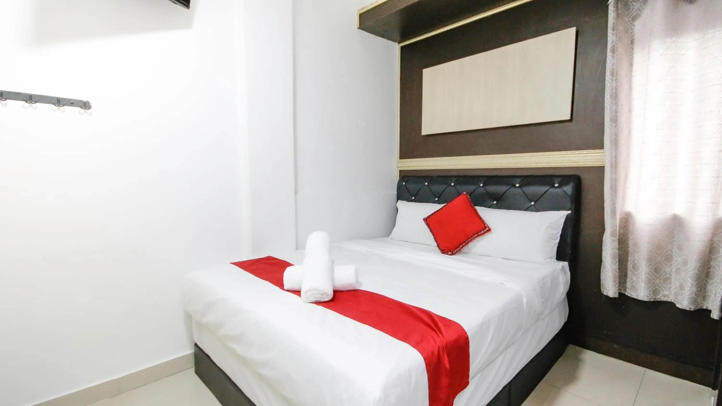Bedroom, Bed in Red Velvet Inn Bukit Bintang