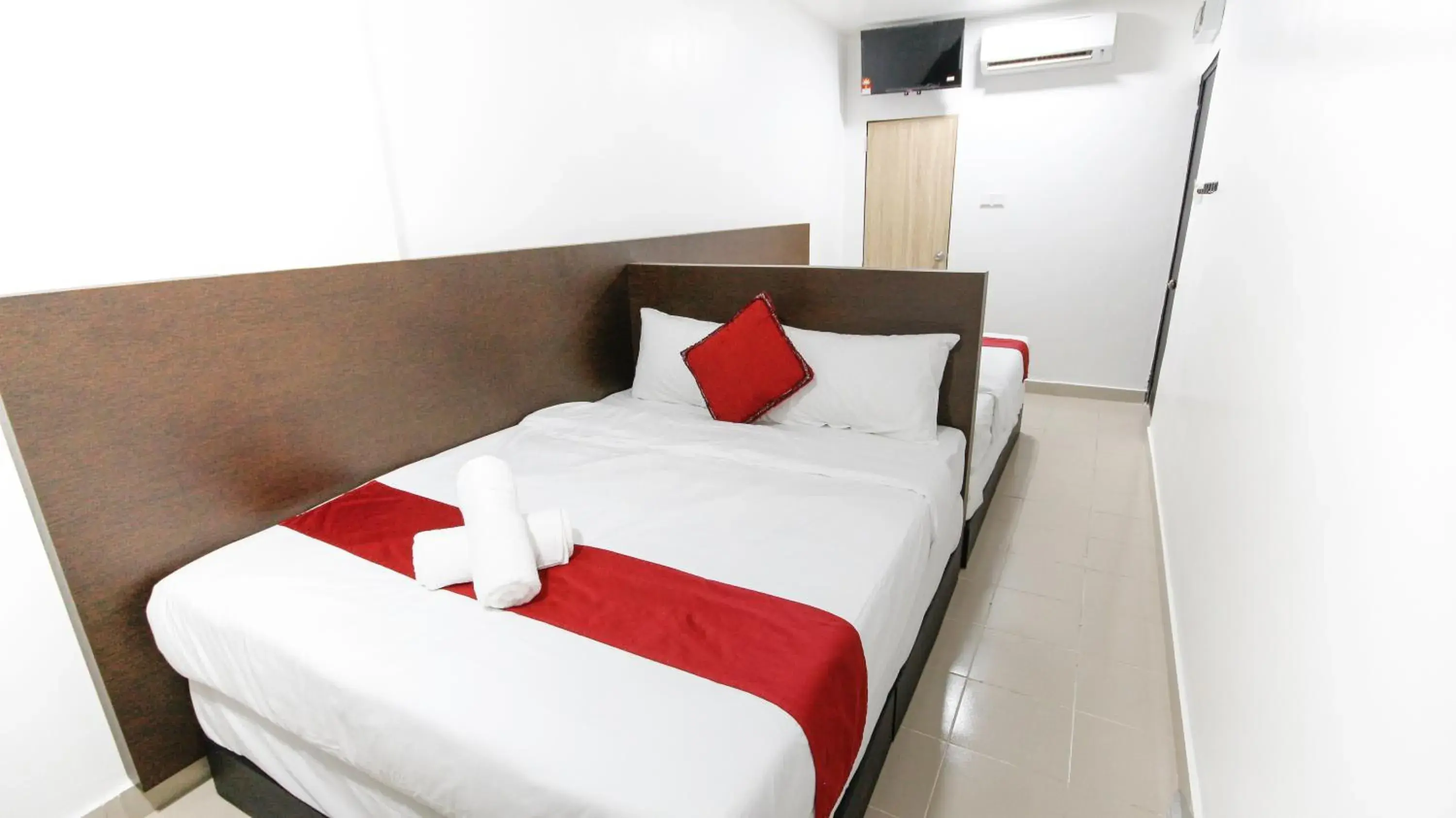 Family, Bed in Red Velvet Inn Bukit Bintang Family, Bed in Red Velvet Inn Bukit Bintang