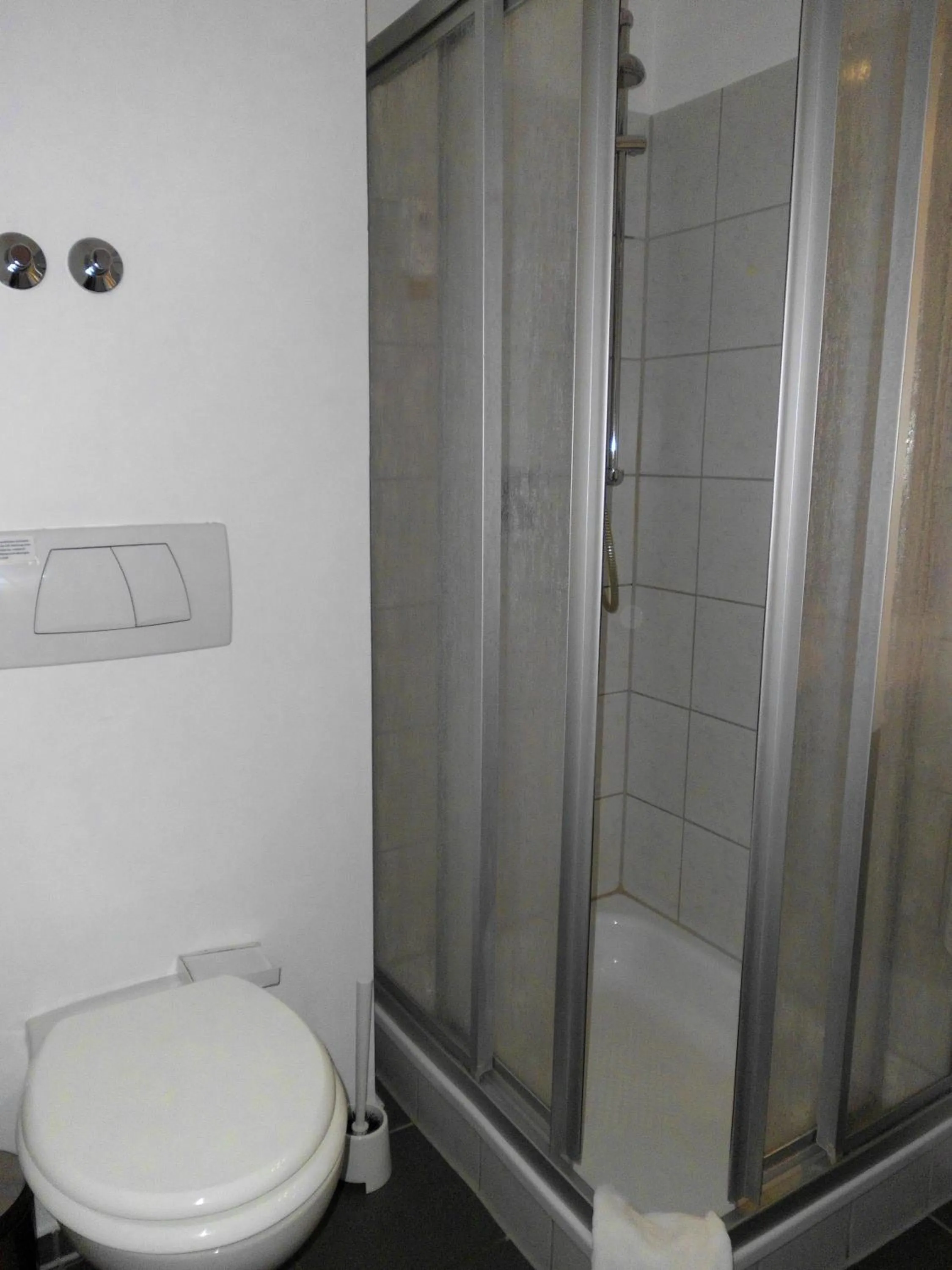 Bathroom in Hotel Montana Lauenau