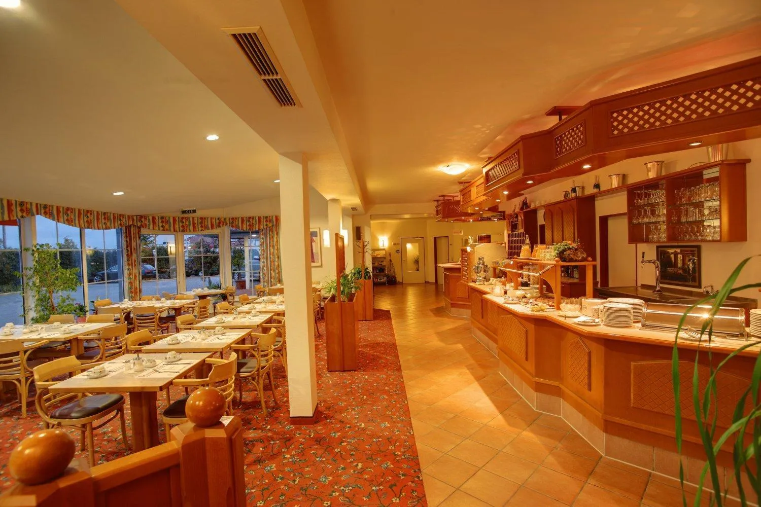 Restaurant/places to eat in Hotel Montana Lauenau