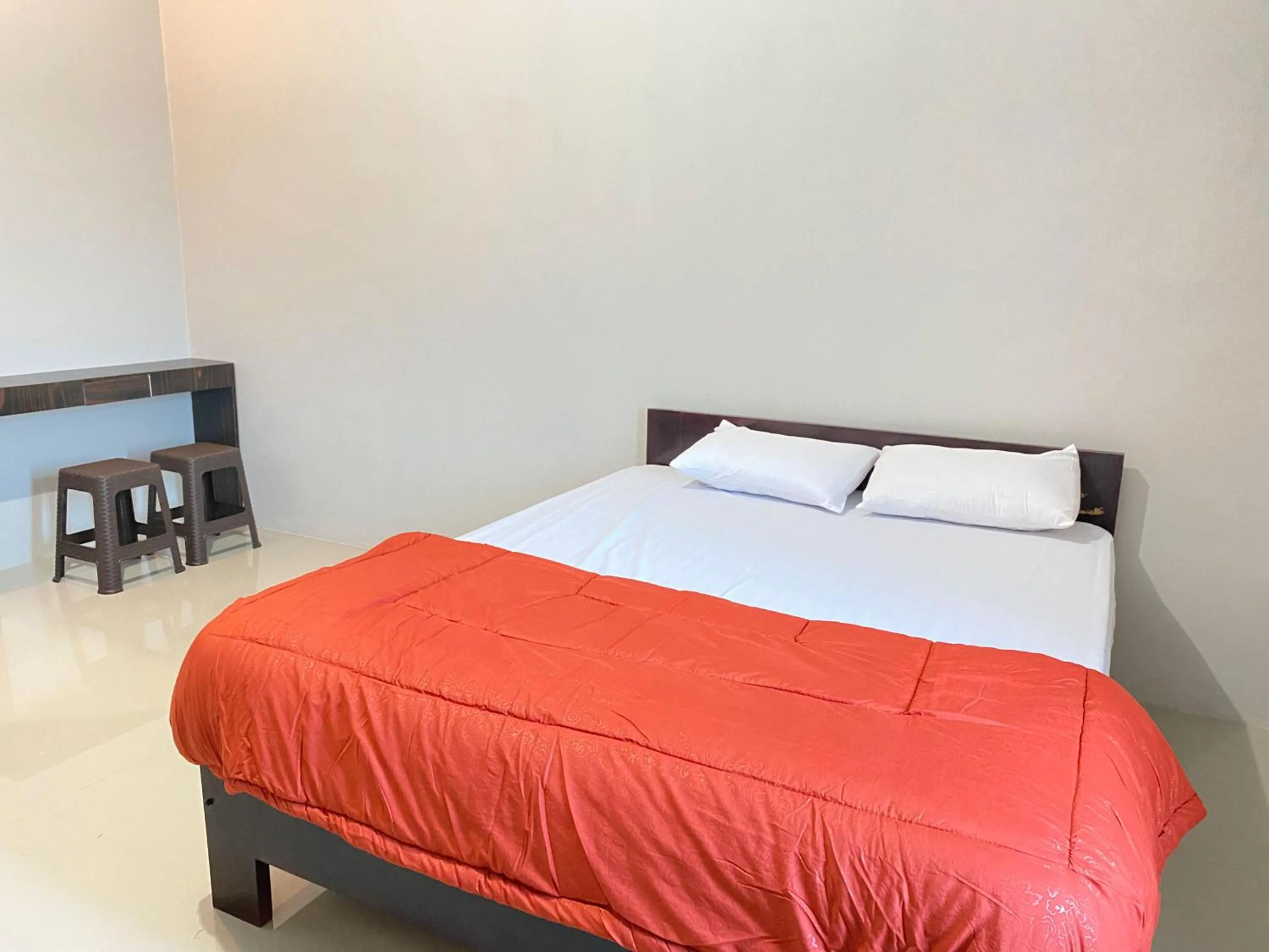 Bedroom, Bed in Kanaan Guesthouse RedPartner