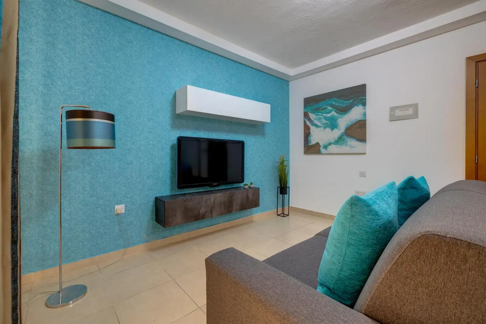 One-Bedroom Apartment with Balcony in Sliema Tigne Suites One-Bedroom Apartment with Balcony in Sliema Tigne Suites