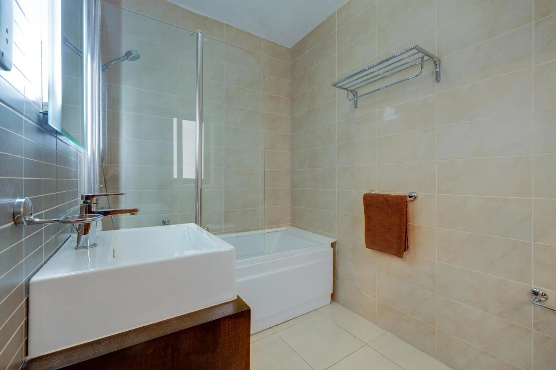Bathroom in Sliema Tigne Suites