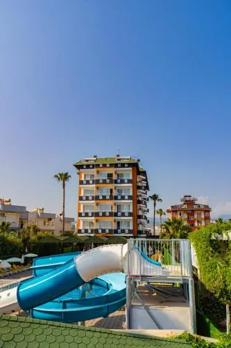 DE MARE FAMILY Hotel