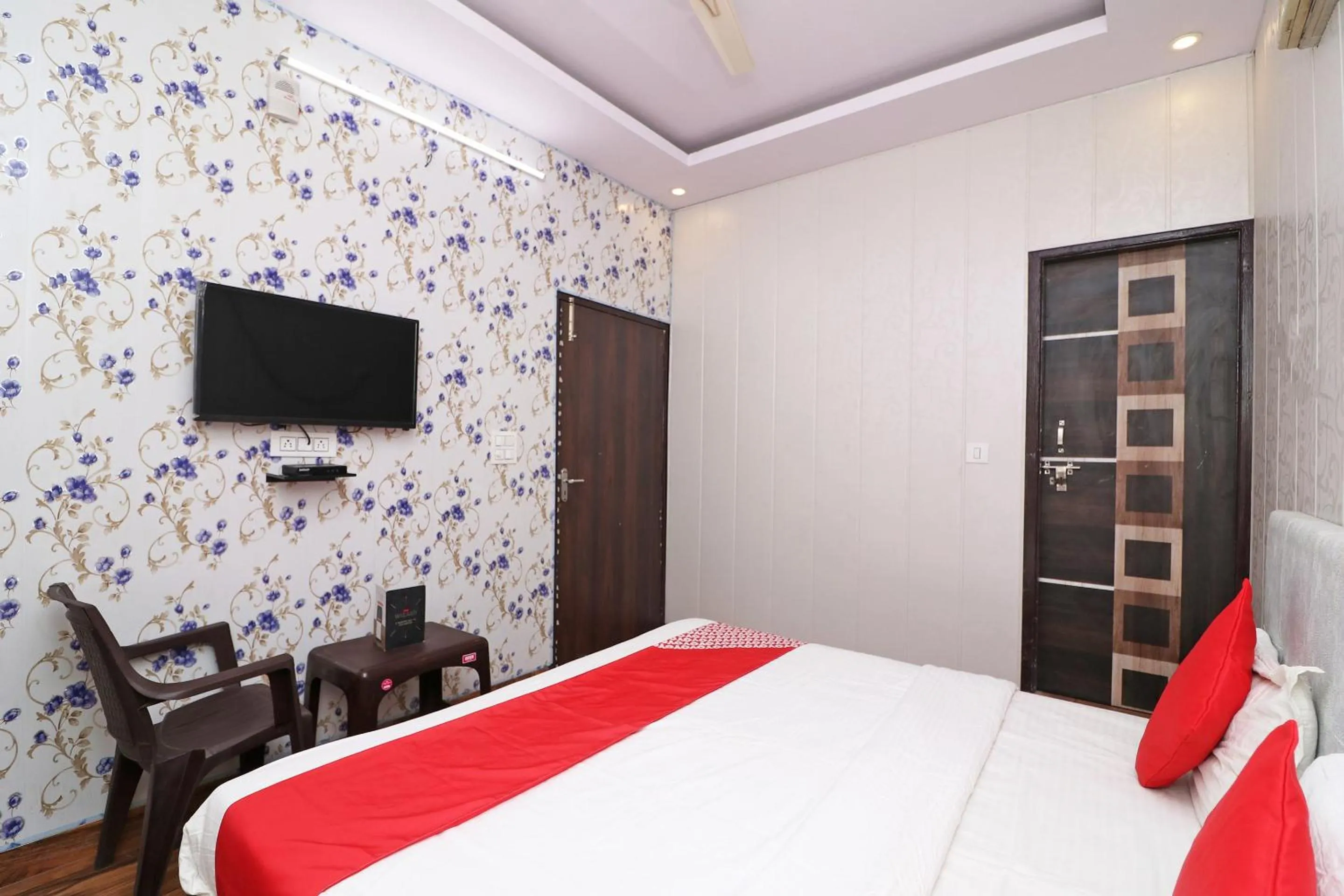 Bedroom, Bed in OYO 81074 Hotel Adb