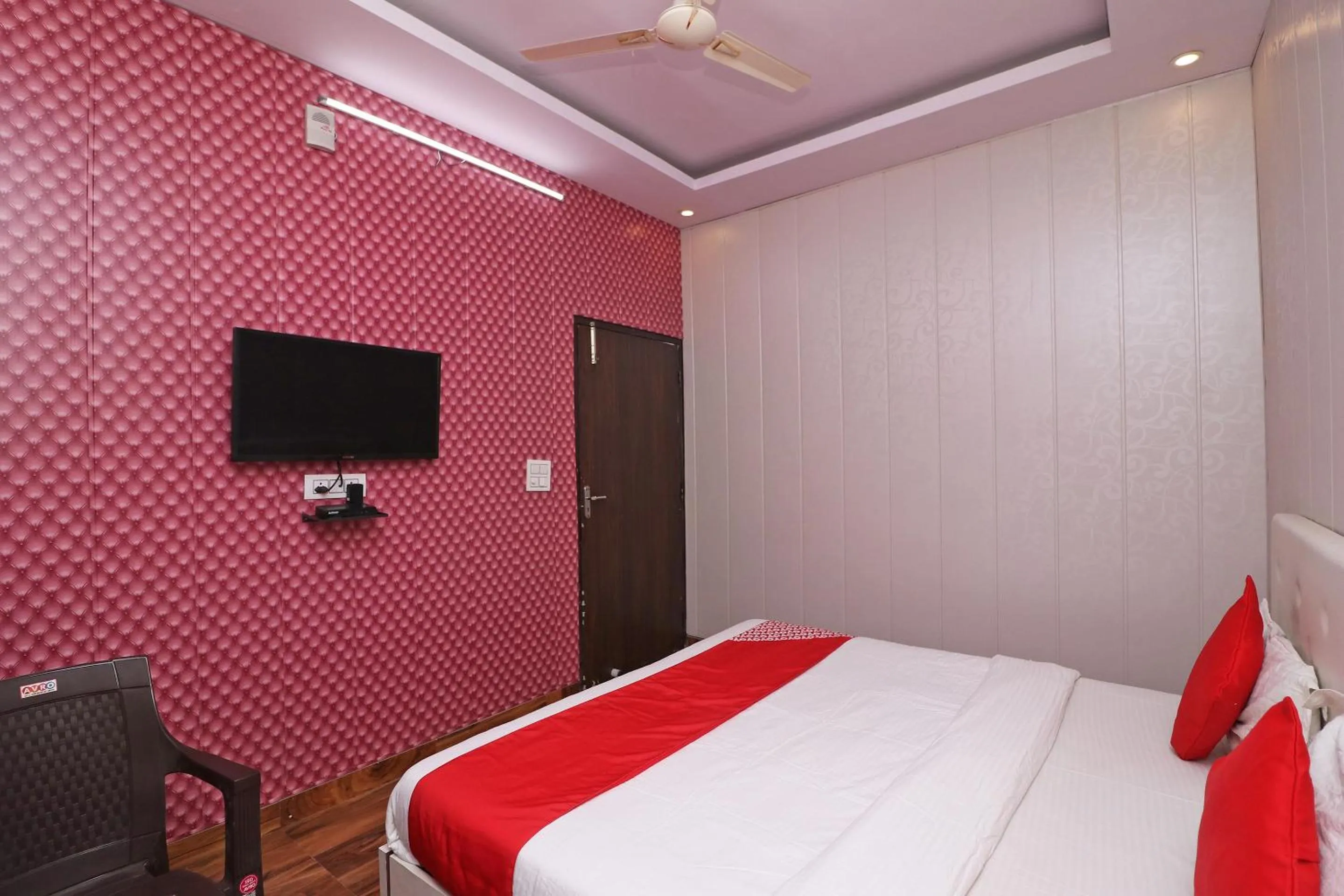 Bedroom, Bed in OYO 81074 Hotel Adb