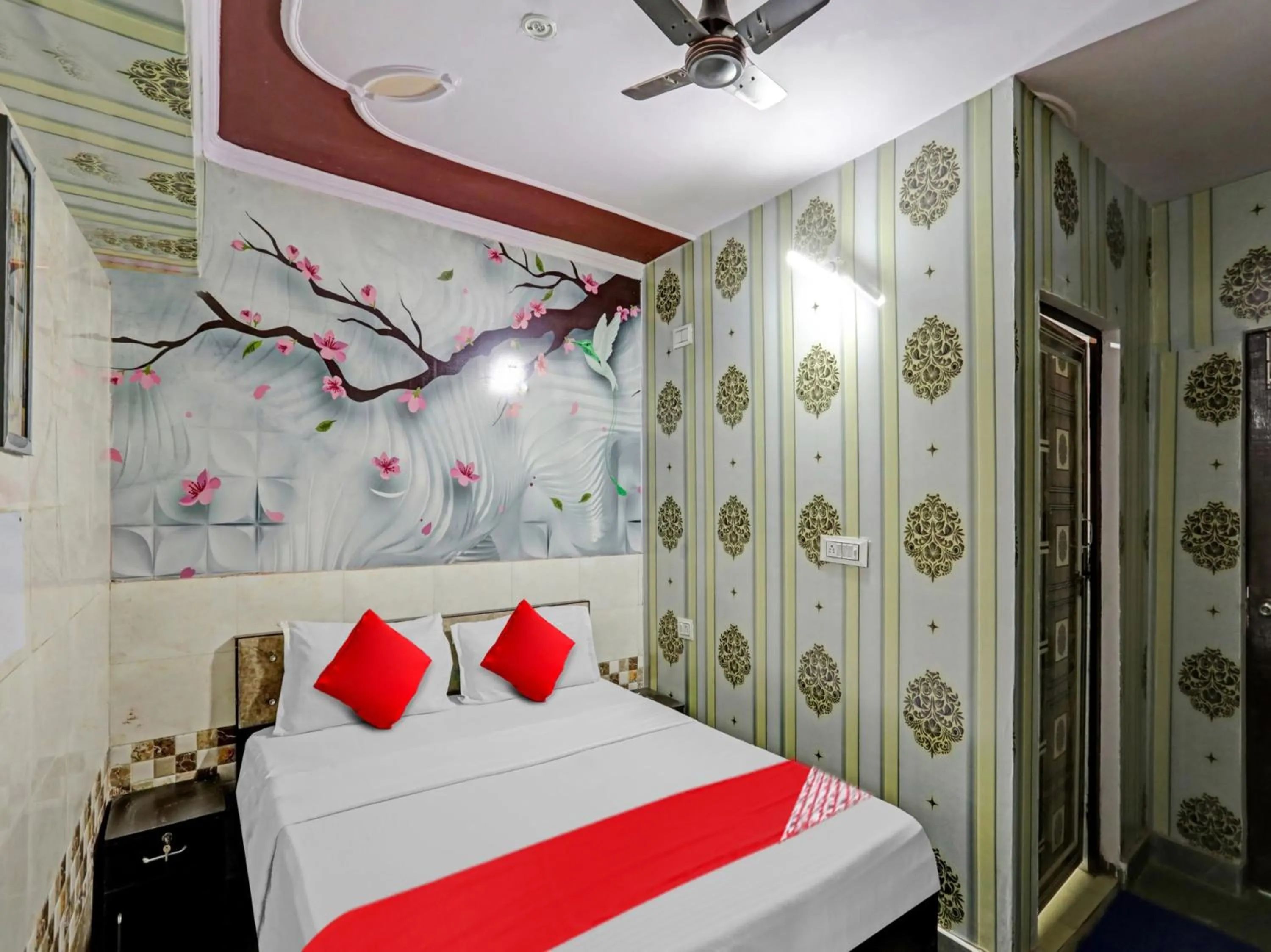 Bedroom, Bed in Hotel O by OYO Golden Residency