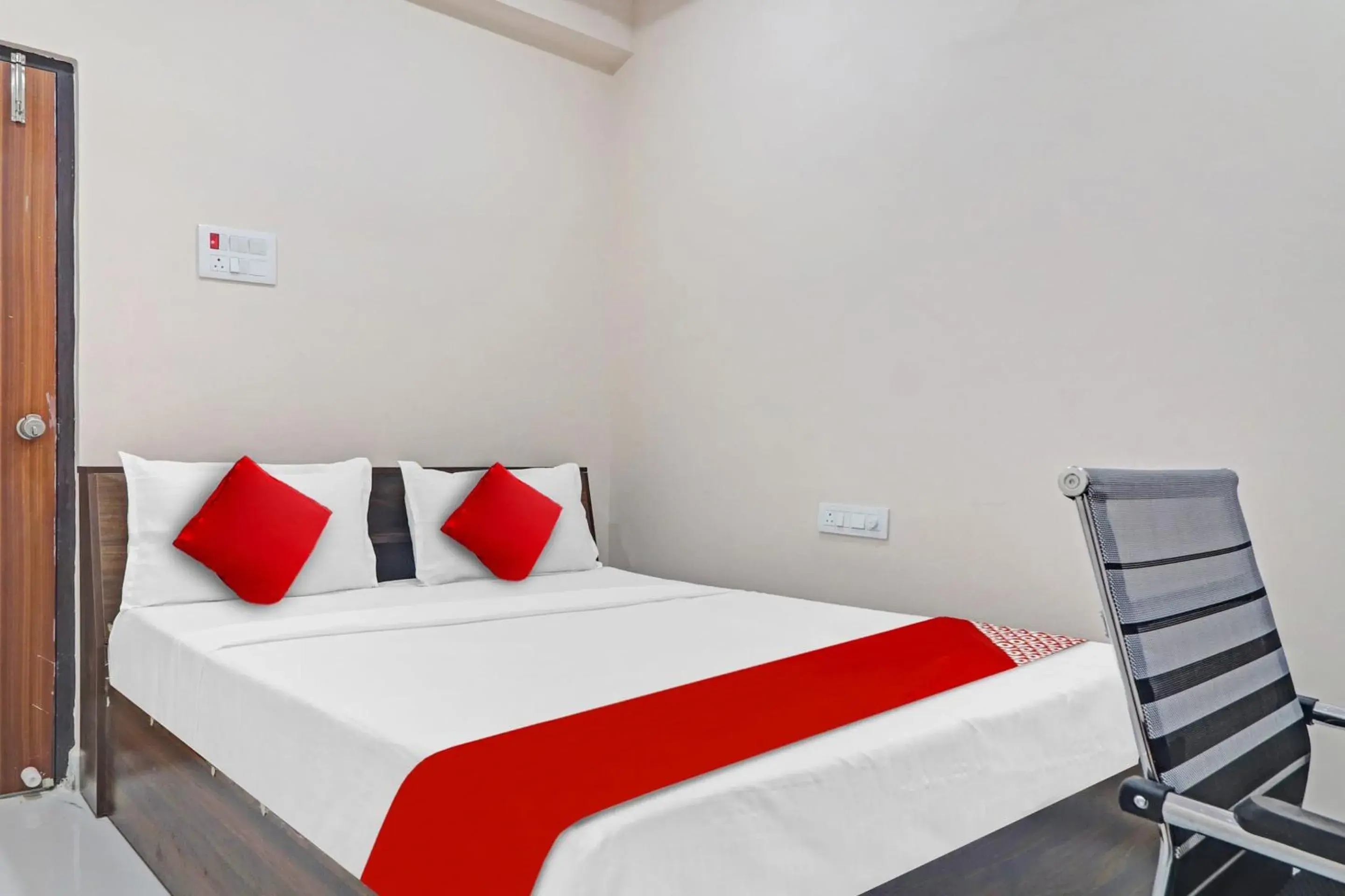 Standard Double Room - single occupancy in Hotel O SV Grand Standard Double Room - single occupancy in Hotel O SV Grand