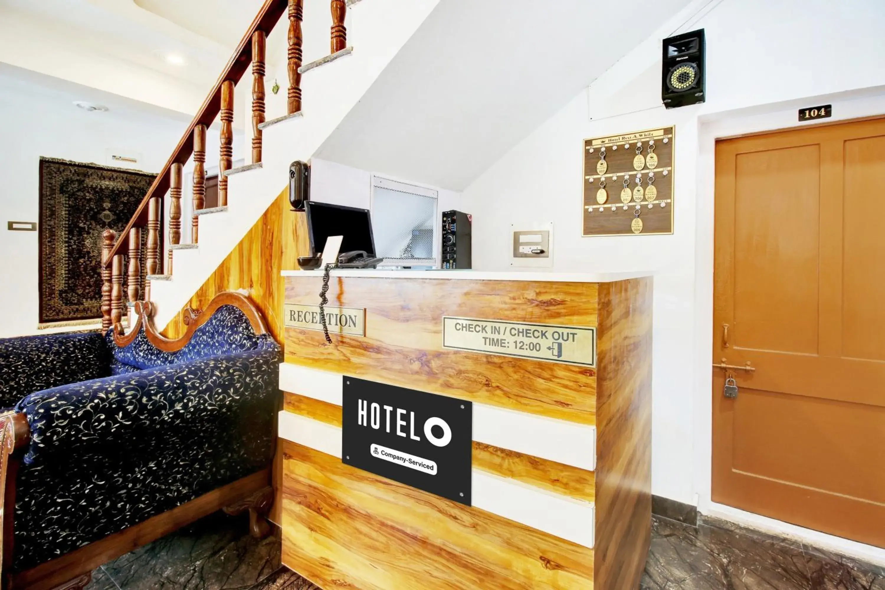 Lobby or reception in Collection O Dal Lake Lobby or reception in Collection O Dal Lake