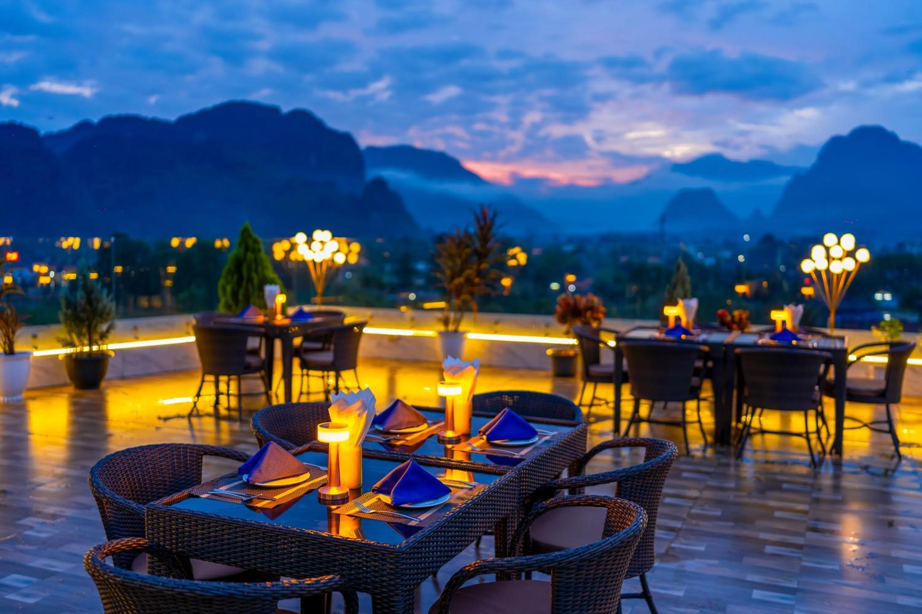 Mountain view in S Vangvieng Boutique Hotel