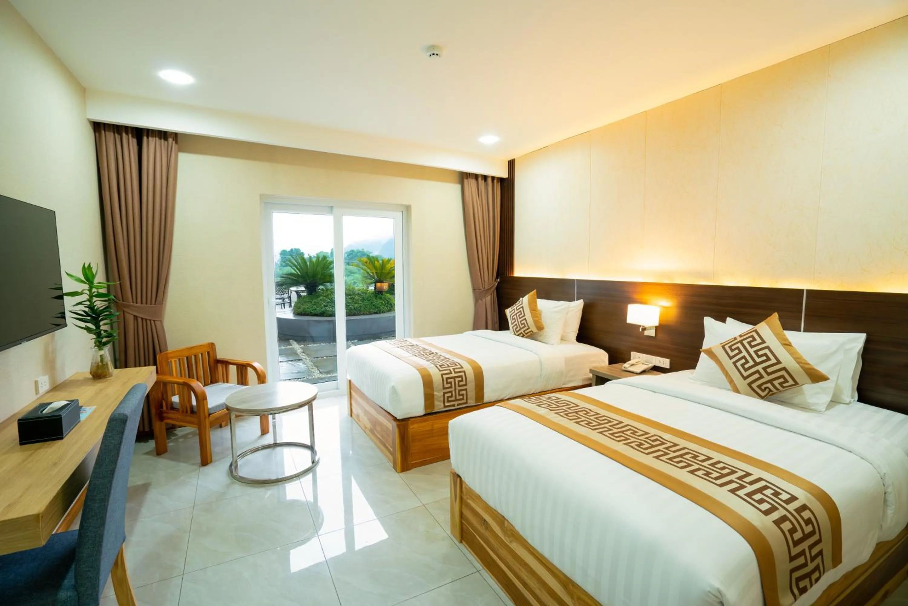 TV and multimedia, Bed in S Vangvieng Boutique Hotel