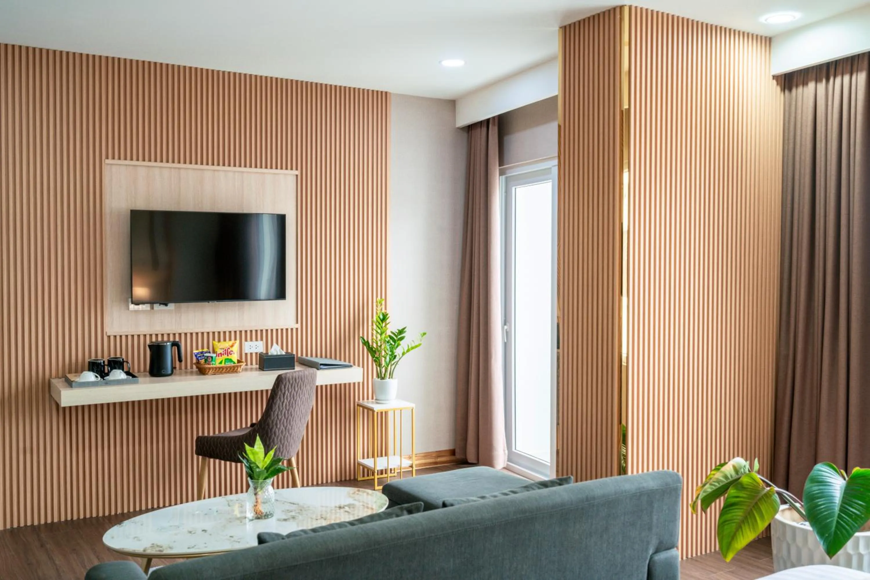 TV and multimedia in S Vangvieng Boutique Hotel