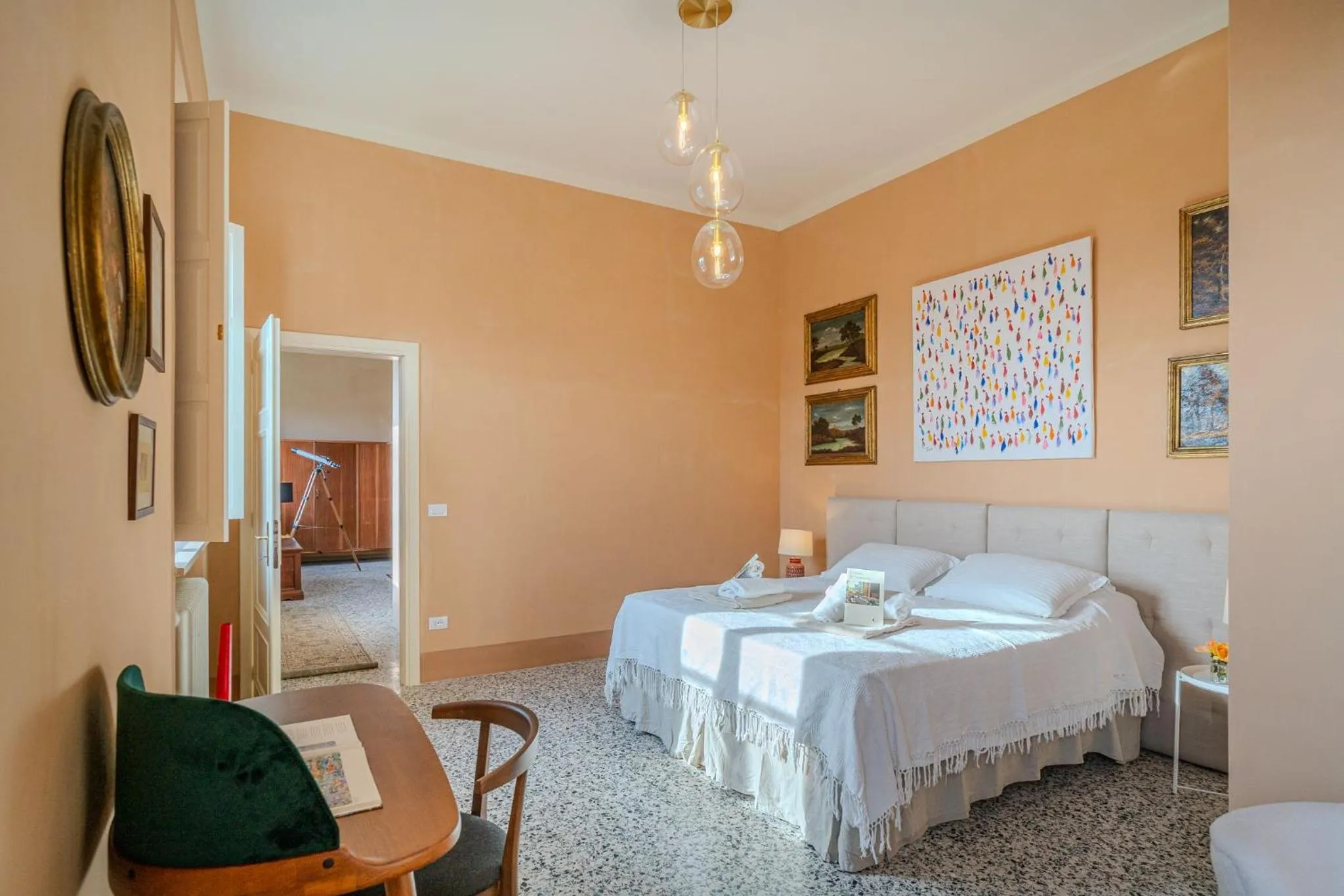 Bed in Tenuta di Tramonte Boutique Hotel